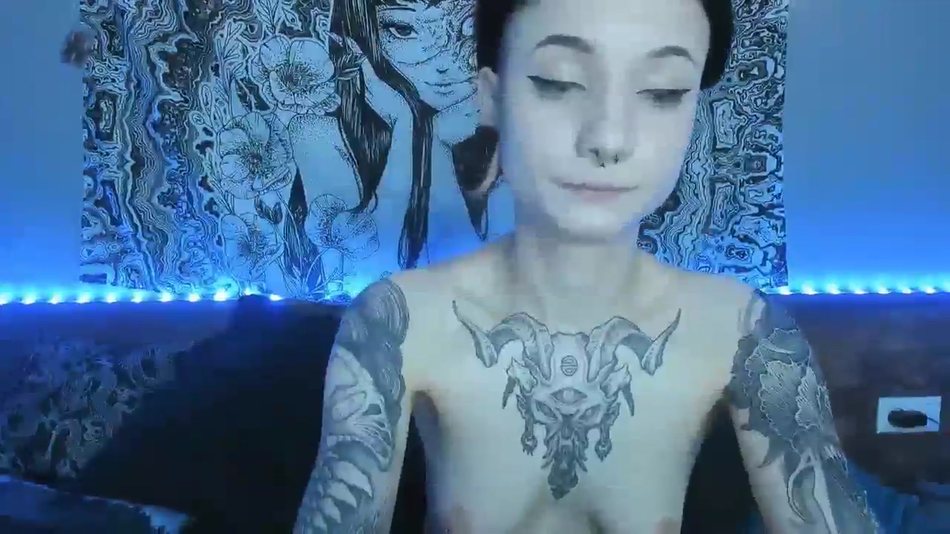 Gallery image thumbnail from Nikki_Carter's myfreecams stream on, 08/20/2023, 10:59 image 19 of 20