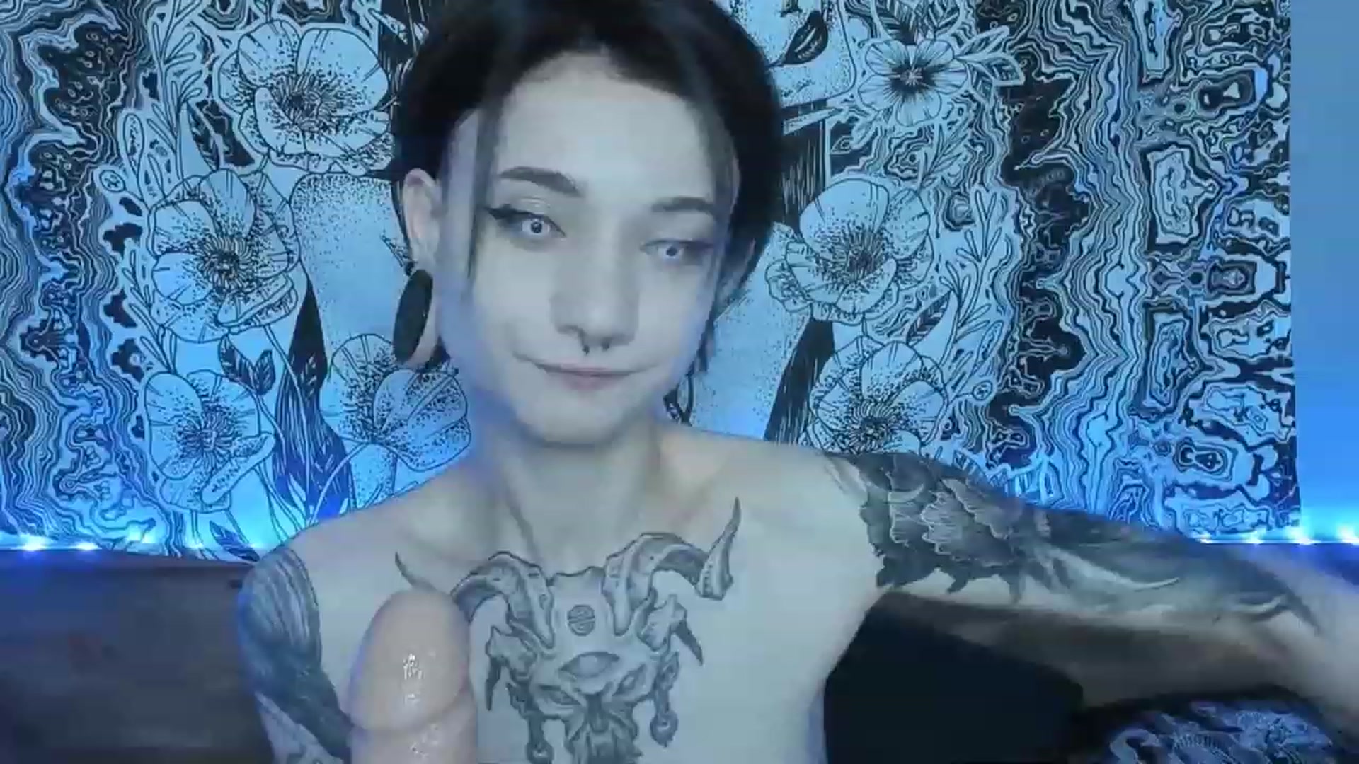 Gallery image thumbnail from Nikki_Carter's myfreecams stream on, 08/21/2023, 10:47 image 20 of 20