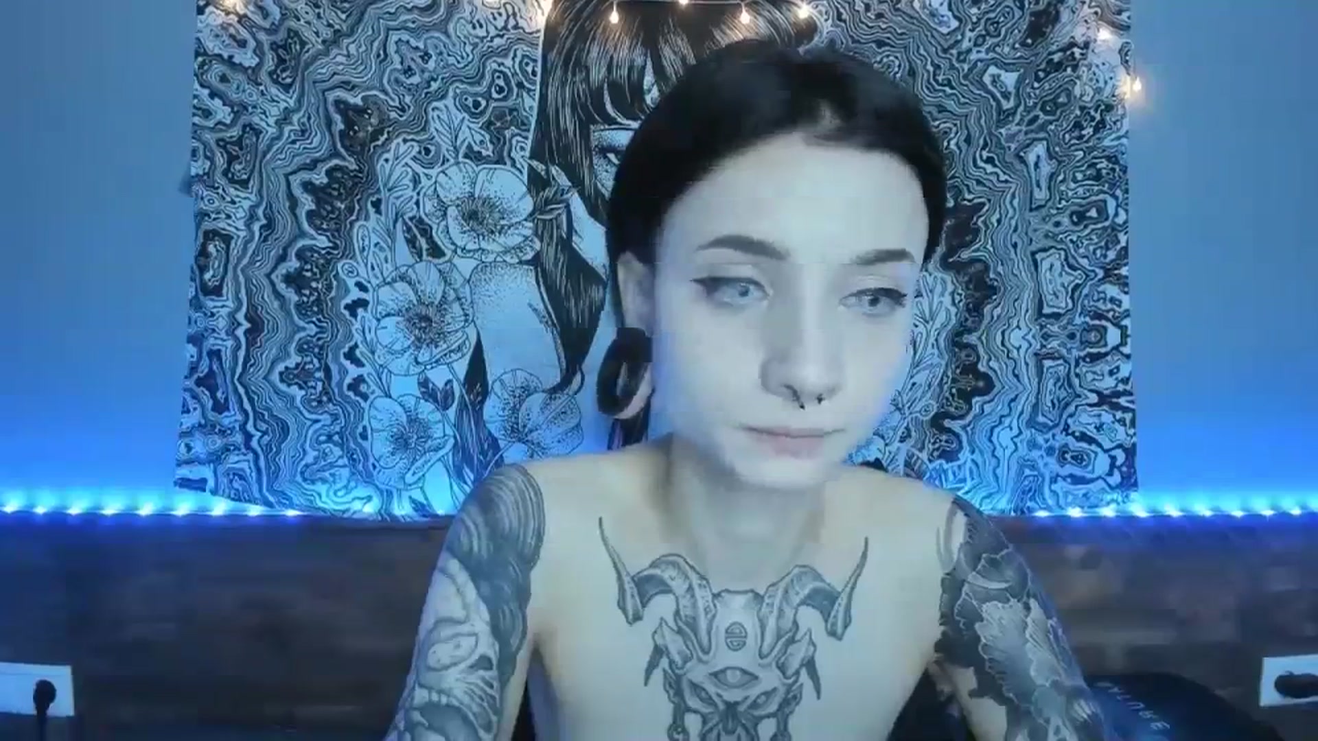 Gallery image thumbnail from Nikki_Carter's myfreecams stream on, 08/22/2023, 08:11 image 20 of 20