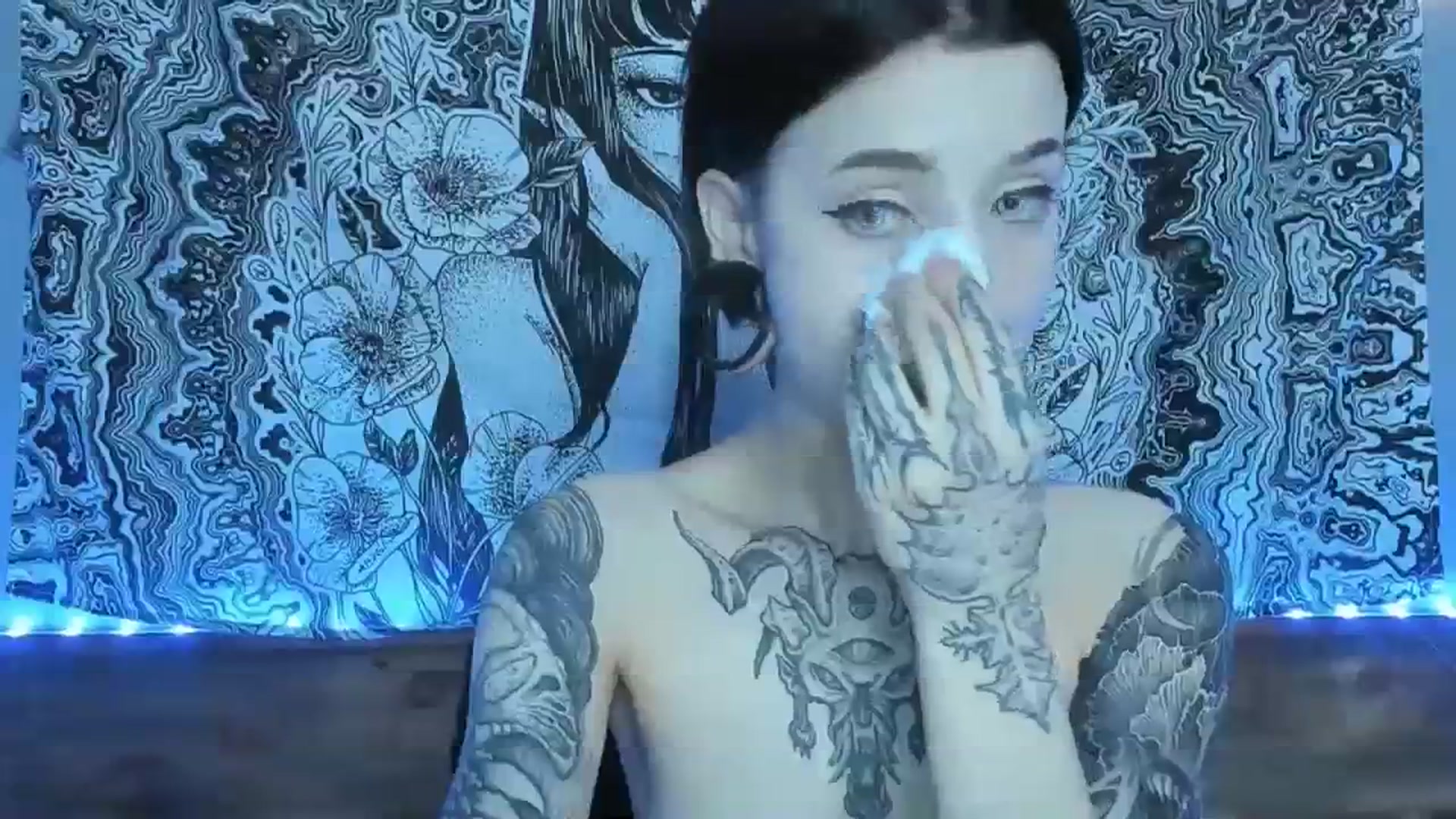 Gallery image thumbnail from Nikki_Carter's myfreecams stream on, 08/22/2023, 08:11 image 12 of 20
