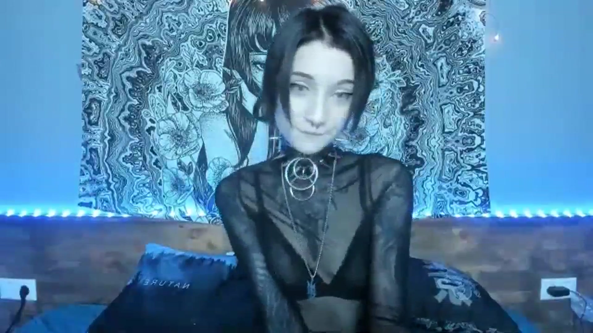 Gallery image thumbnail from Nikki_Carter's myfreecams stream on, 08/30/2023, 09:05 image 2 of 20