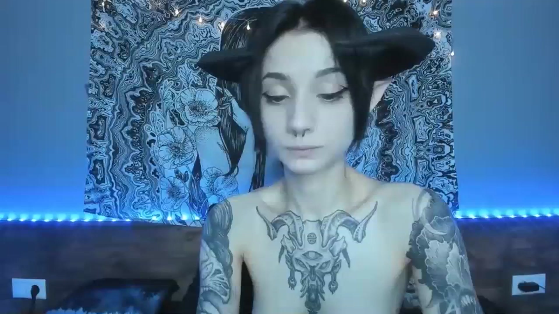 Gallery image thumbnail from Nikki_Carter's myfreecams stream on, 09/02/2023, 08:44 image 2 of 20