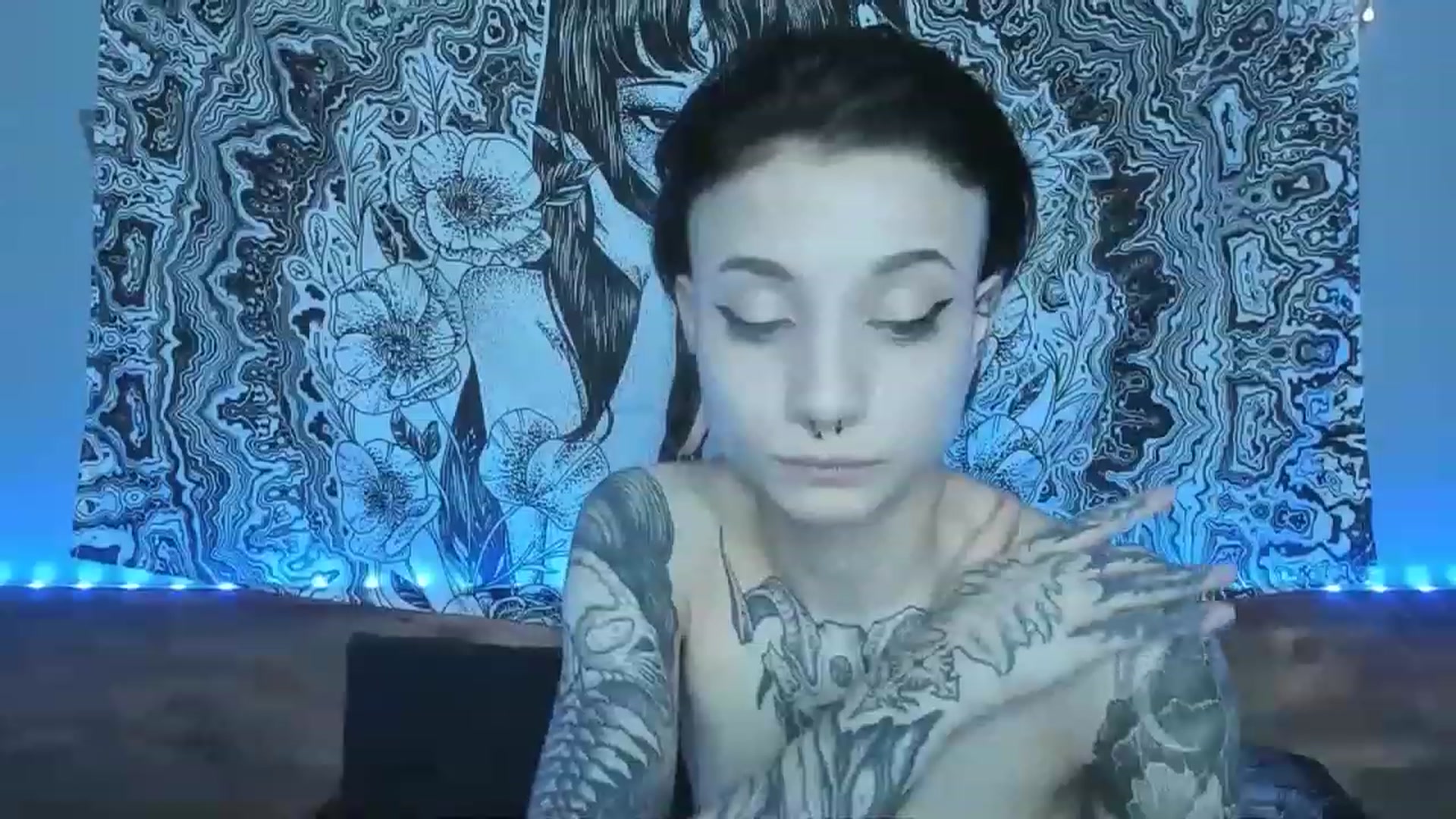 Gallery image thumbnail from Nikki_Carter's myfreecams stream on, 09/03/2023, 10:35 image 5 of 20