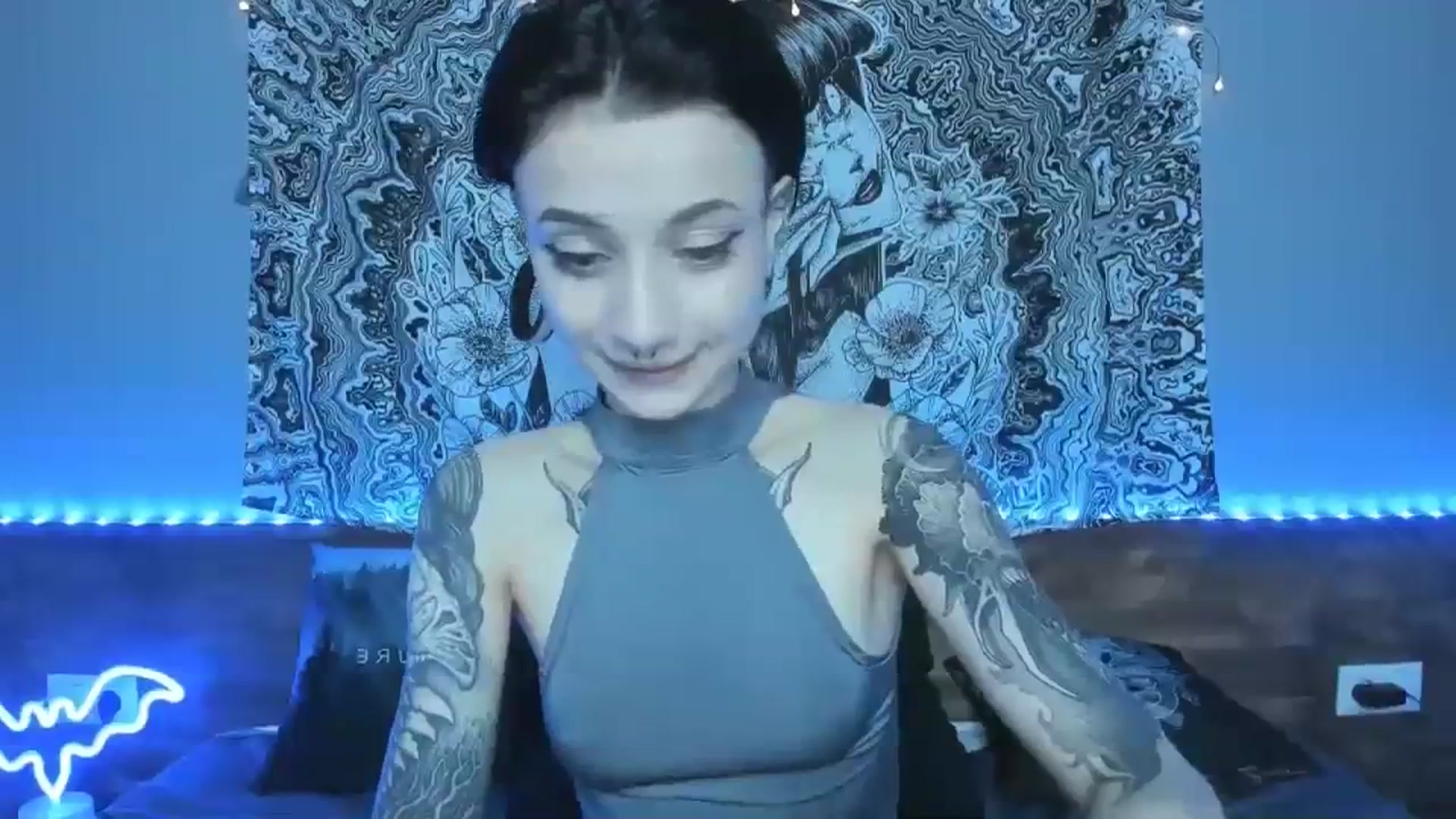 Gallery image thumbnail from Nikki_Carter's myfreecams stream on, 09/10/2023, 08:38 image 19 of 20