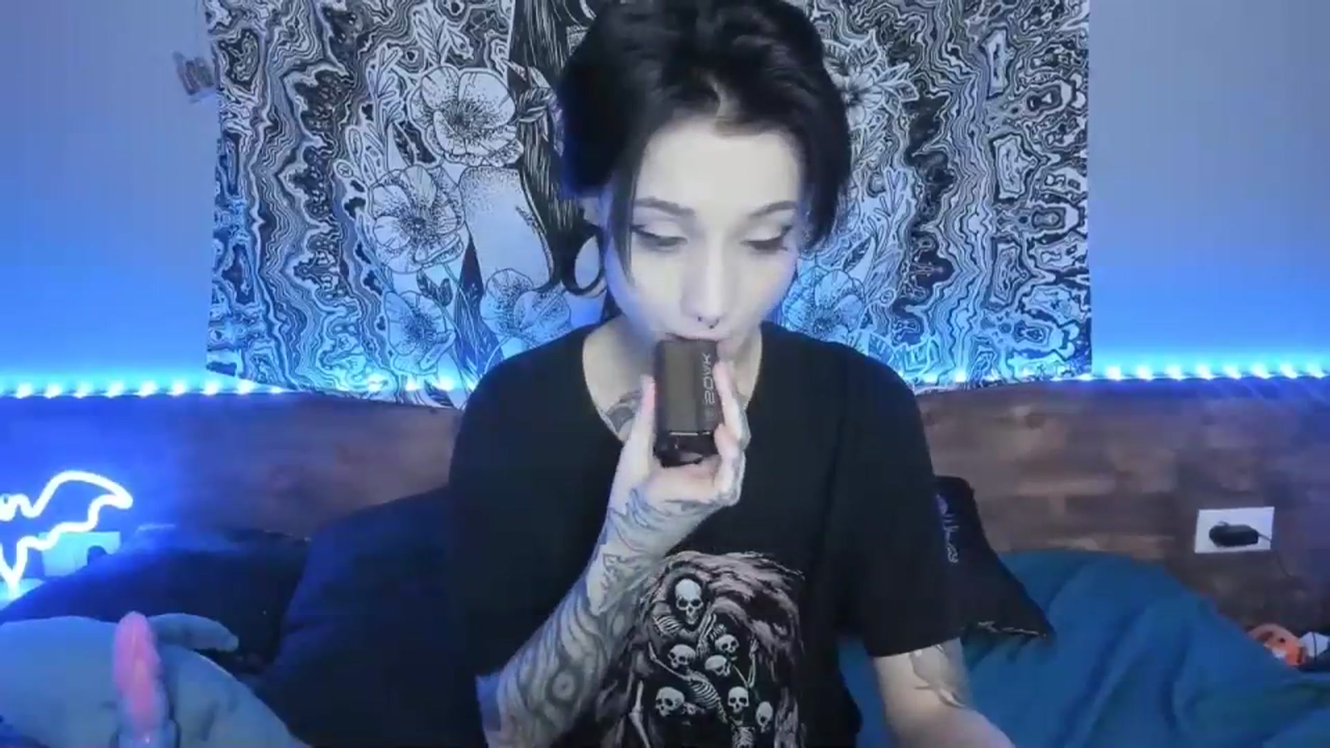Gallery image thumbnail from Nikki_Carter's myfreecams stream on, 09/14/2023, 09:11 image 20 of 20