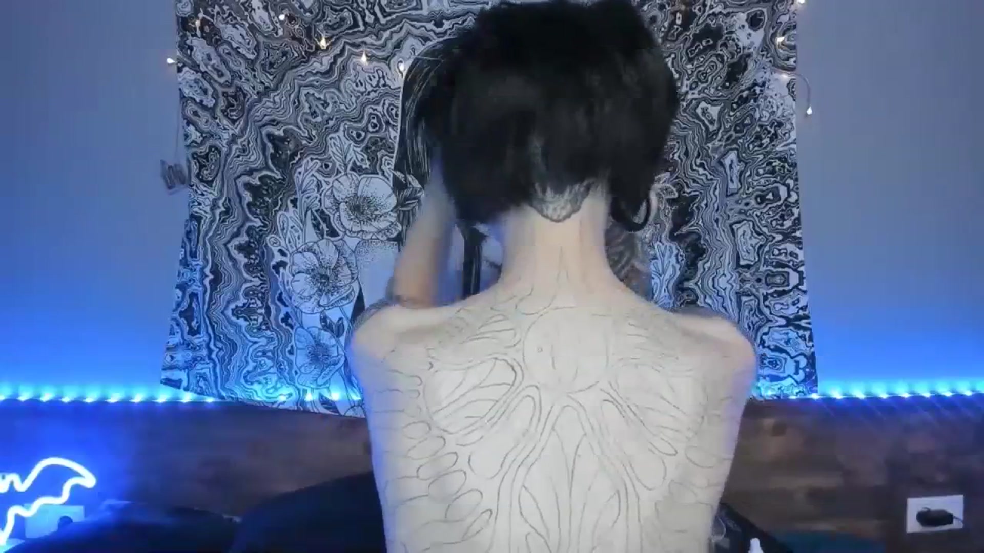 Gallery image thumbnail from Nikki_Carter's myfreecams stream on, 09/14/2023, 09:11 image 10 of 20