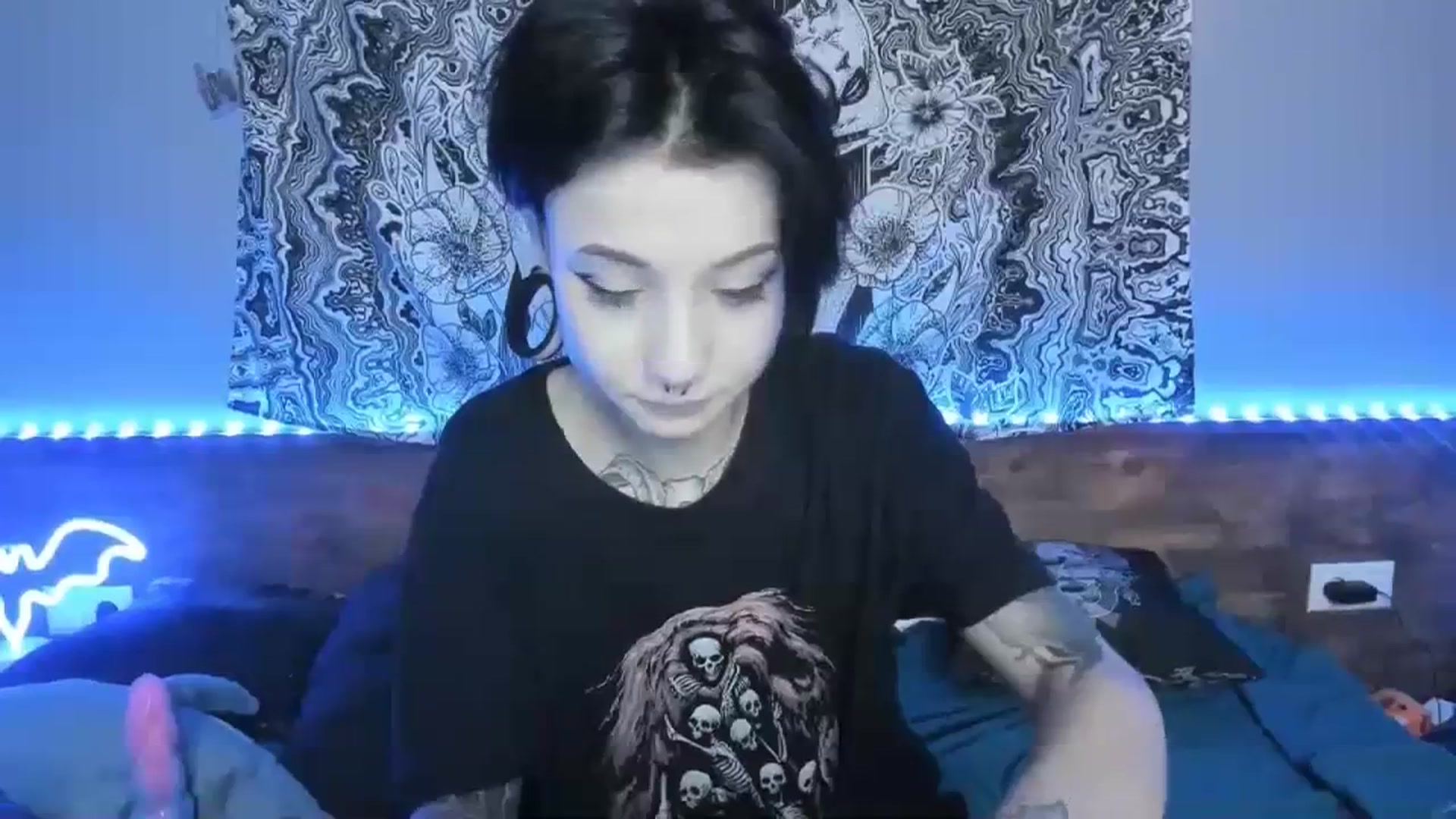 Gallery image thumbnail from Nikki_Carter's myfreecams stream on, 09/14/2023, 09:53 image 11 of 20