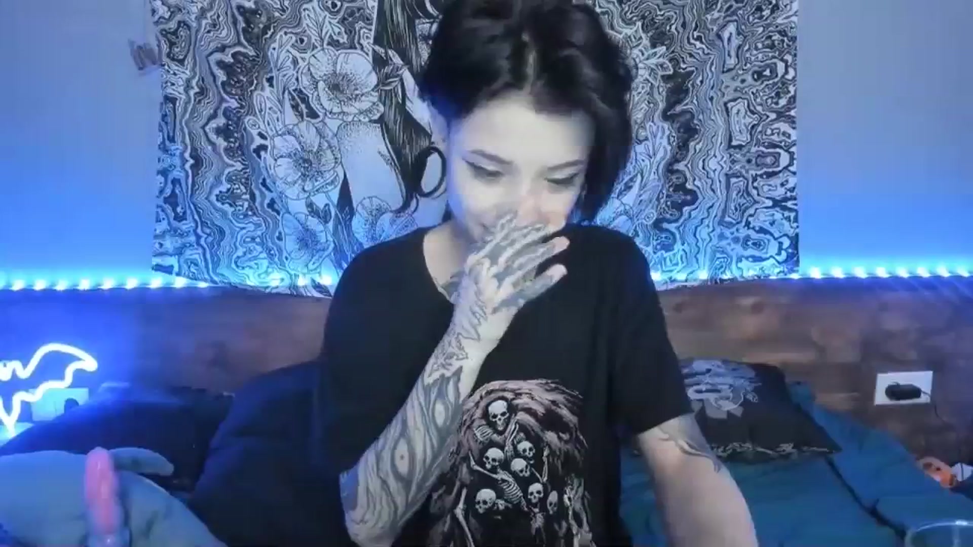 Gallery image thumbnail from Nikki_Carter's myfreecams stream on, 09/14/2023, 09:53 image 19 of 20