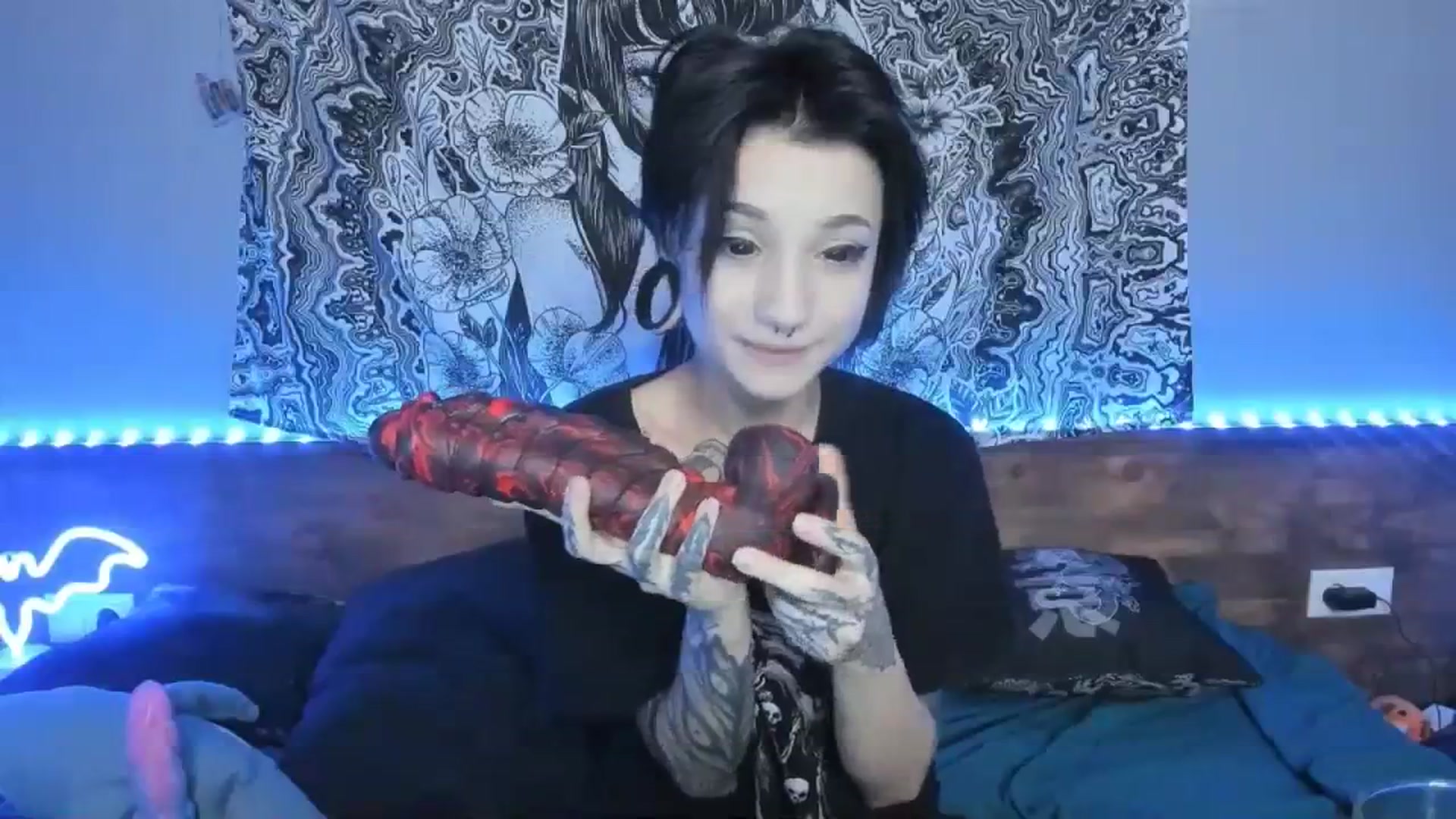Gallery image thumbnail from Nikki_Carter's myfreecams stream on, 09/14/2023, 09:53 image 16 of 20