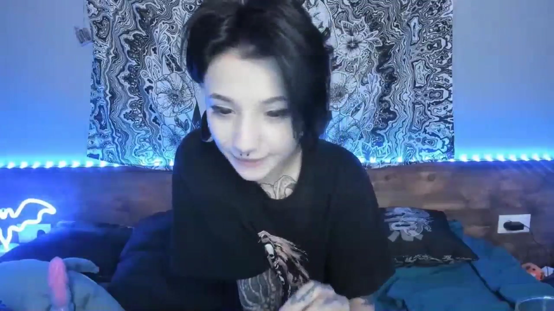 Gallery image thumbnail from Nikki_Carter's myfreecams stream on, 09/14/2023, 09:53 image 20 of 20