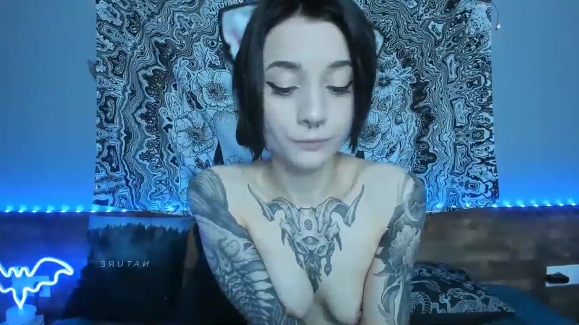 Gallery image thumbnail from Nikki_Carter's myfreecams stream on, 09/18/2023, 07:41 image 18 of 20