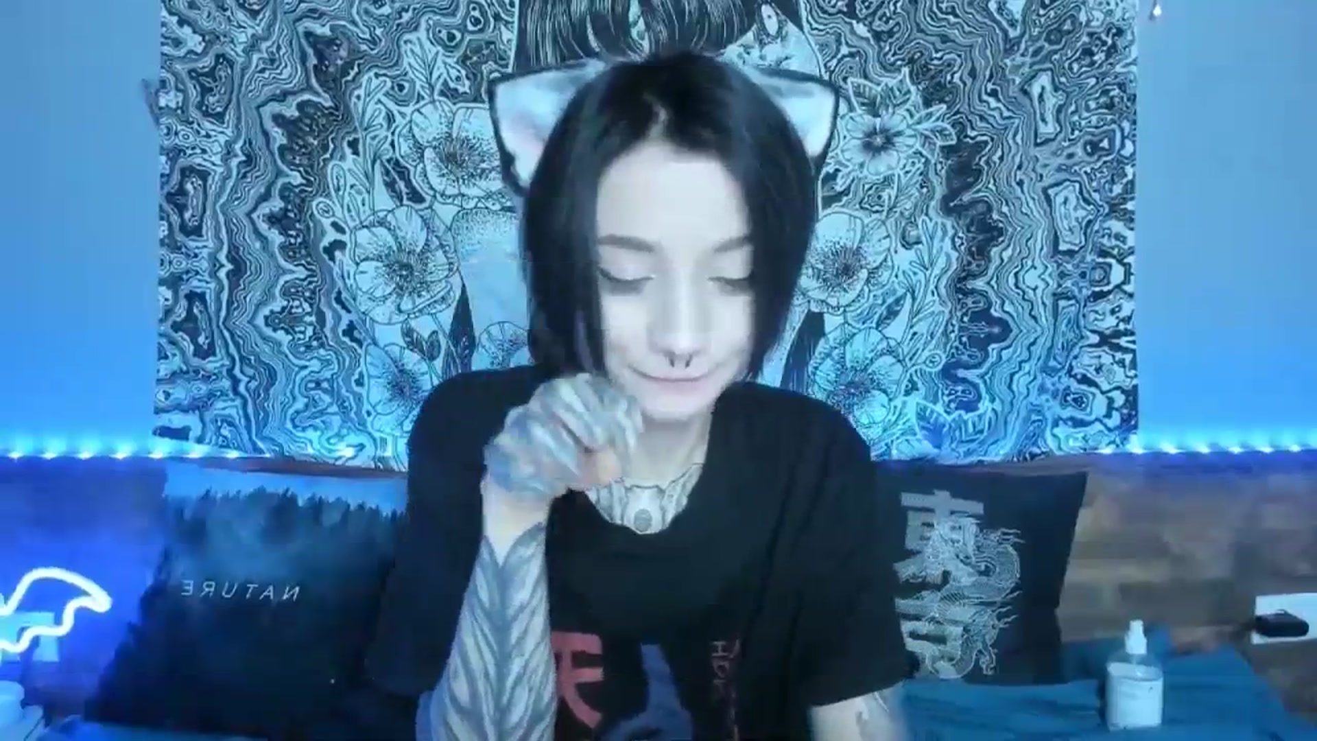 Gallery image thumbnail from Nikki_Carter's myfreecams stream on, 09/18/2023, 10:24 image 11 of 20