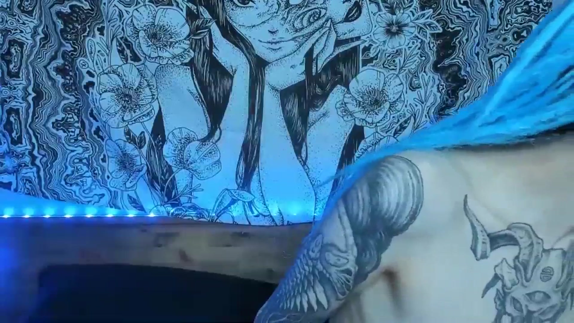Gallery image thumbnail from Nikki_Carter's myfreecams stream on, 09/27/2023, 09:56 image 15 of 20