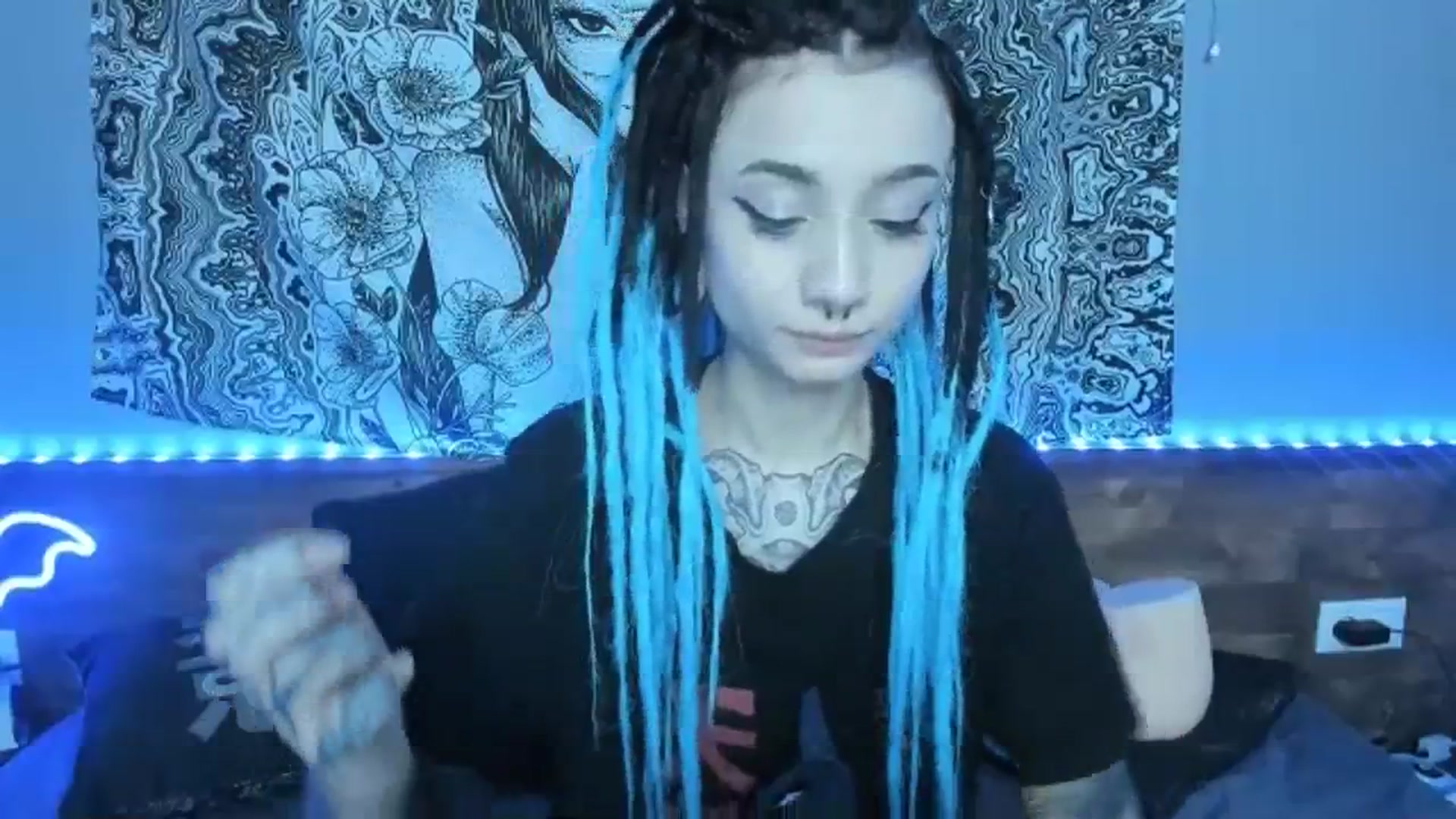 Gallery image thumbnail from Nikki_Carter's myfreecams stream on, 09/29/2023, 09:24 image 18 of 20