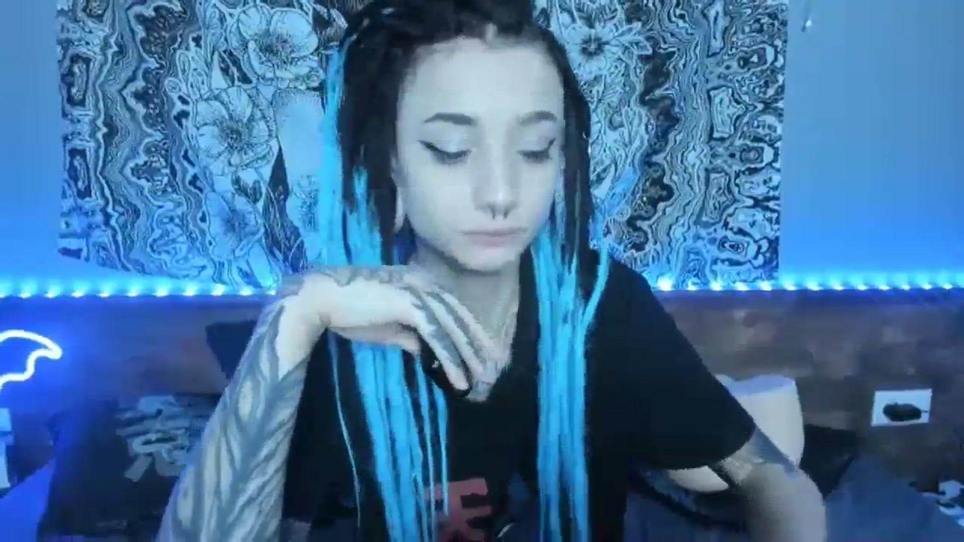 Gallery image thumbnail from Nikki_Carter's myfreecams stream on, 09/29/2023, 09:24 image 17 of 20