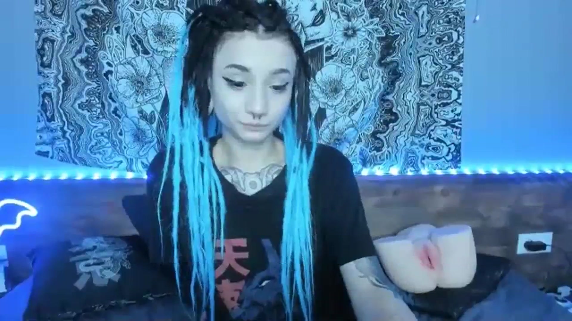 Gallery image thumbnail from Nikki_Carter's myfreecams stream on, 09/29/2023, 09:24 image 8 of 20