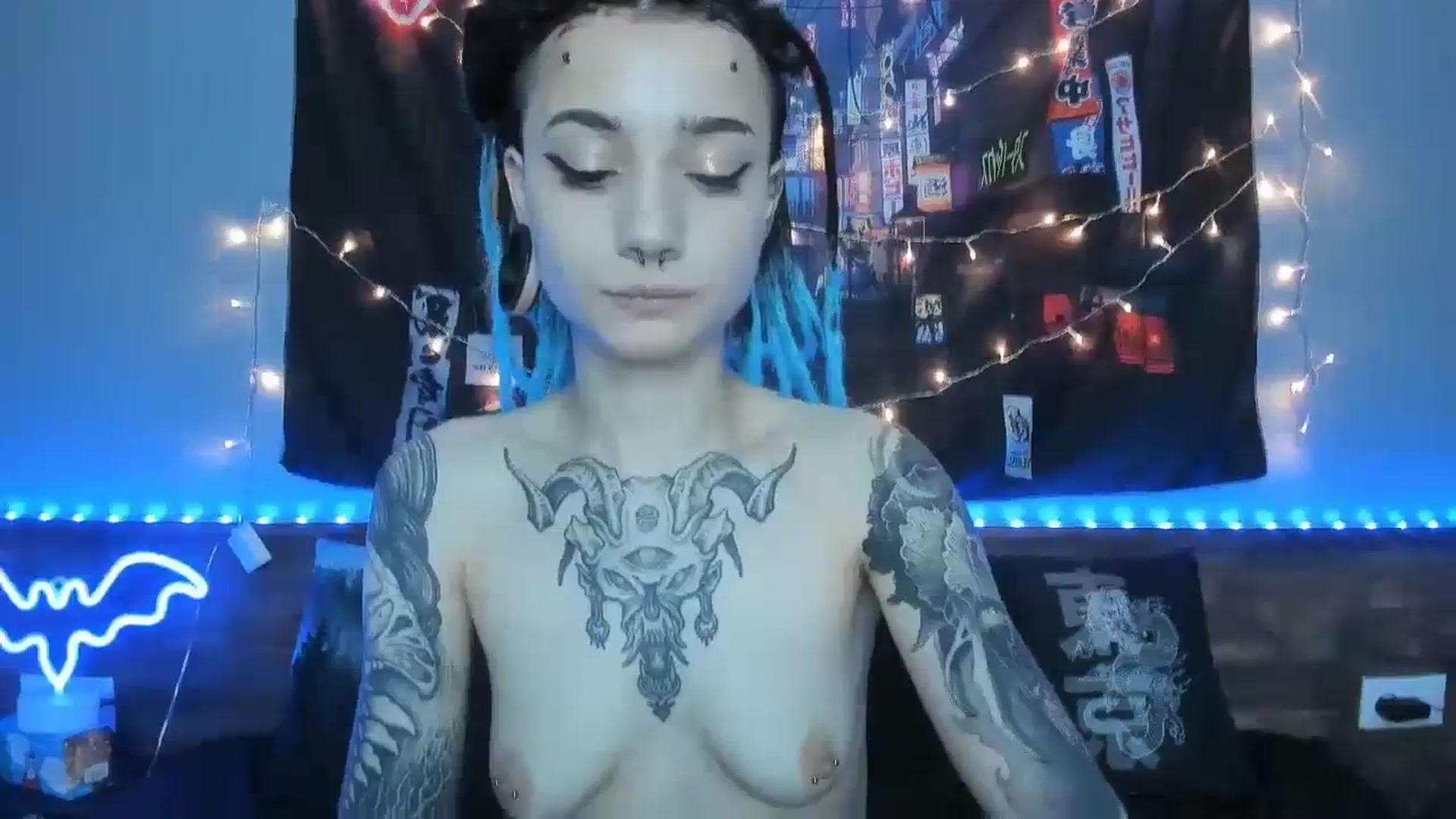 Gallery image thumbnail from Nikki_Carter's myfreecams stream on, 10/04/2023, 10:27 image 11 of 20