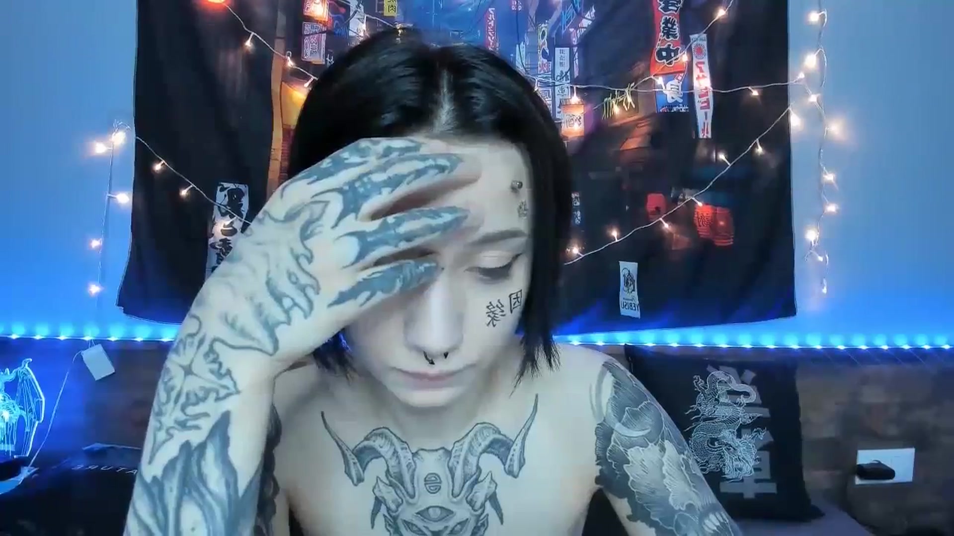 Gallery image thumbnail from Nikki_Carter's myfreecams stream on, 10/22/2023, 09:27 image 17 of 20
