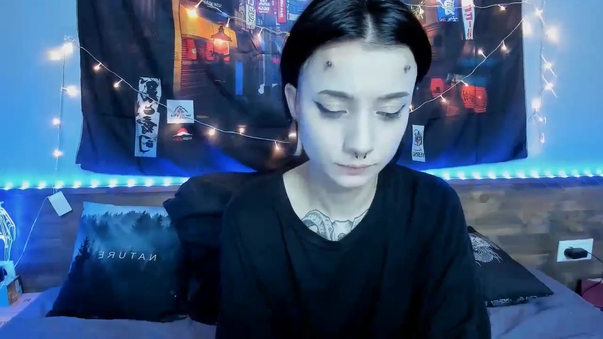 Gallery image thumbnail from Nikki_Carter's myfreecams stream on, 10/23/2023, 08:55 image 7 of 20