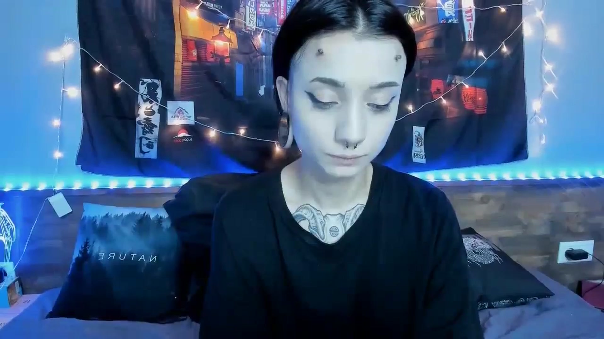 Gallery image thumbnail from Nikki_Carter's myfreecams stream on, 10/23/2023, 08:55 image 5 of 20