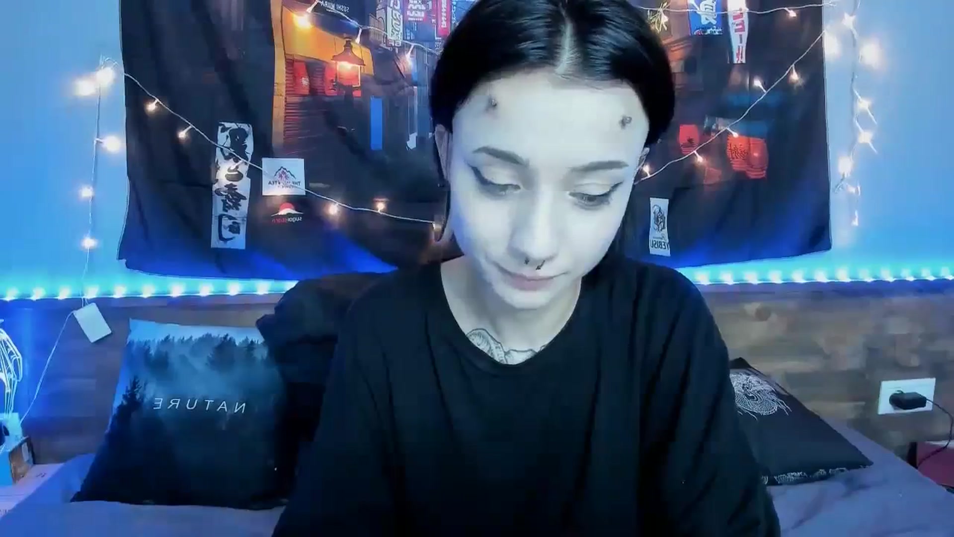 Gallery image thumbnail from Nikki_Carter's myfreecams stream on, 10/23/2023, 08:55 image 14 of 20
