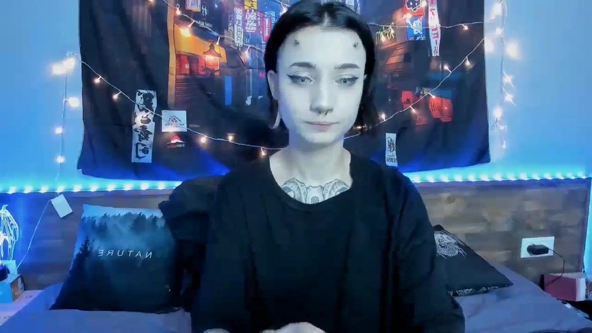 Gallery image thumbnail from Nikki_Carter's myfreecams stream on, 10/23/2023, 08:55 image 4 of 20