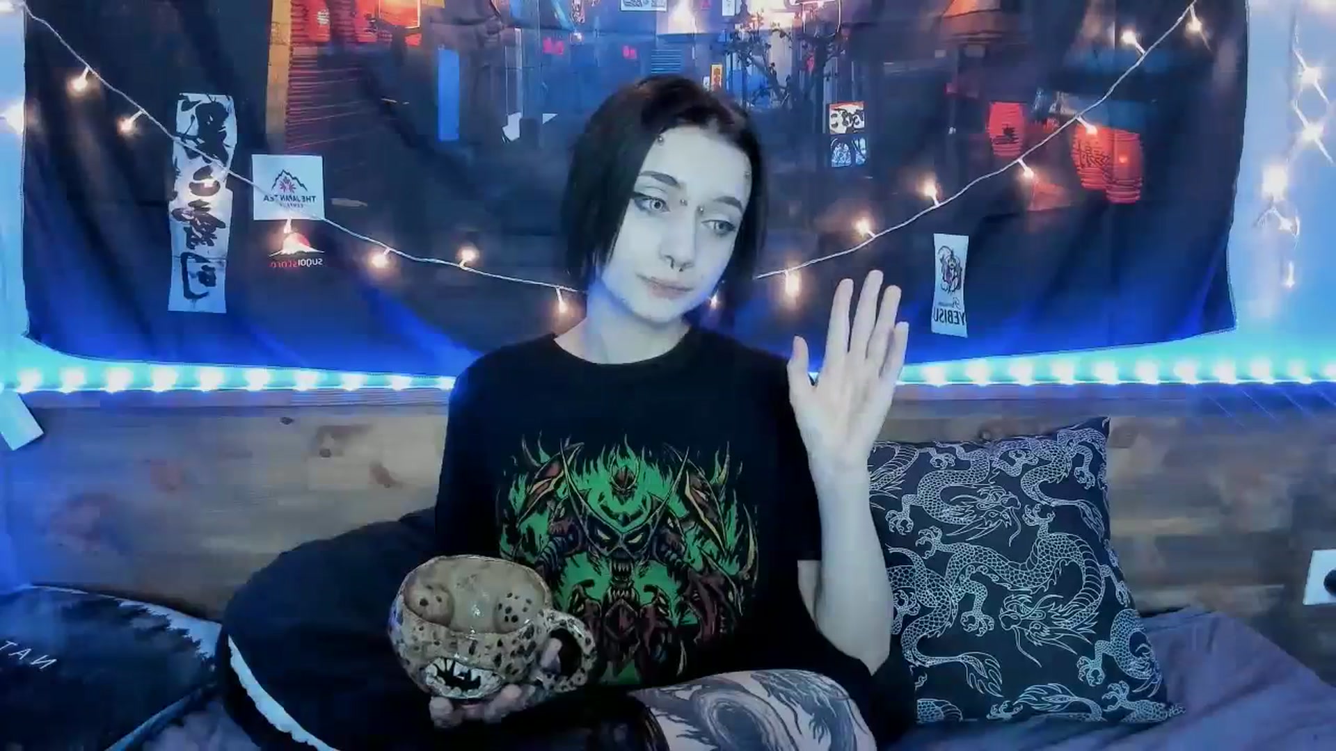 Gallery image thumbnail from Nikki_Carter's myfreecams stream on, 10/27/2023, 09:53 image 4 of 20