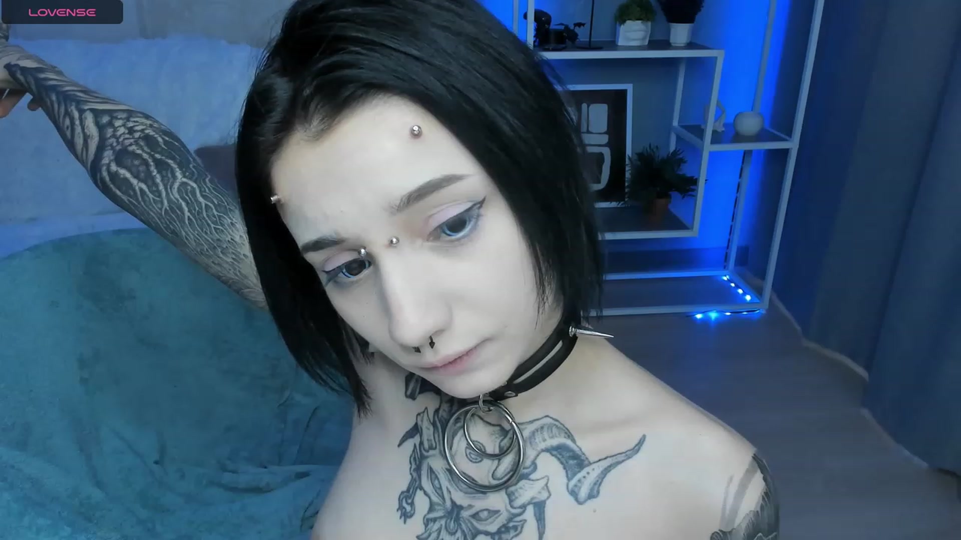 Gallery image thumbnail from Nikki_Carter's myfreecams stream on, 11/08/2023, 09:08 image 17 of 20