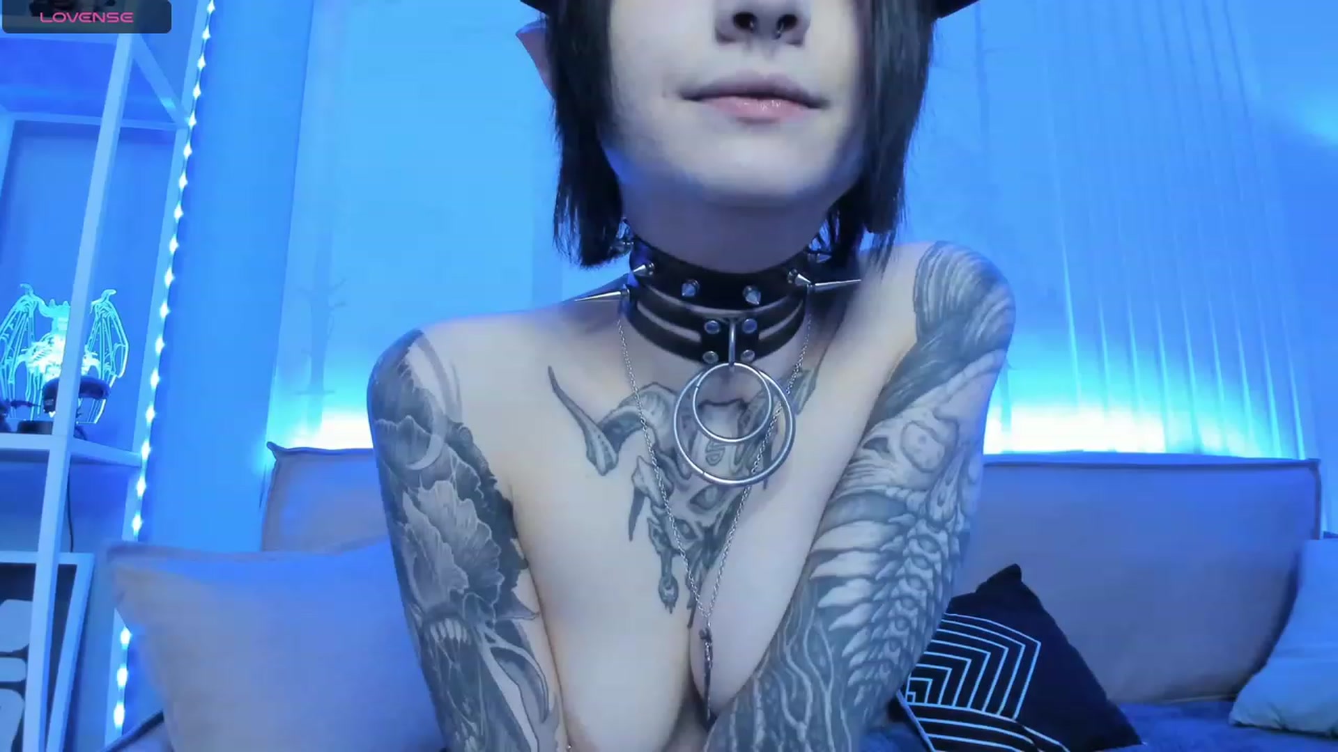 Gallery image thumbnail from Nikki_Carter's myfreecams stream on, 11/14/2023, 07:18 image 4 of 20