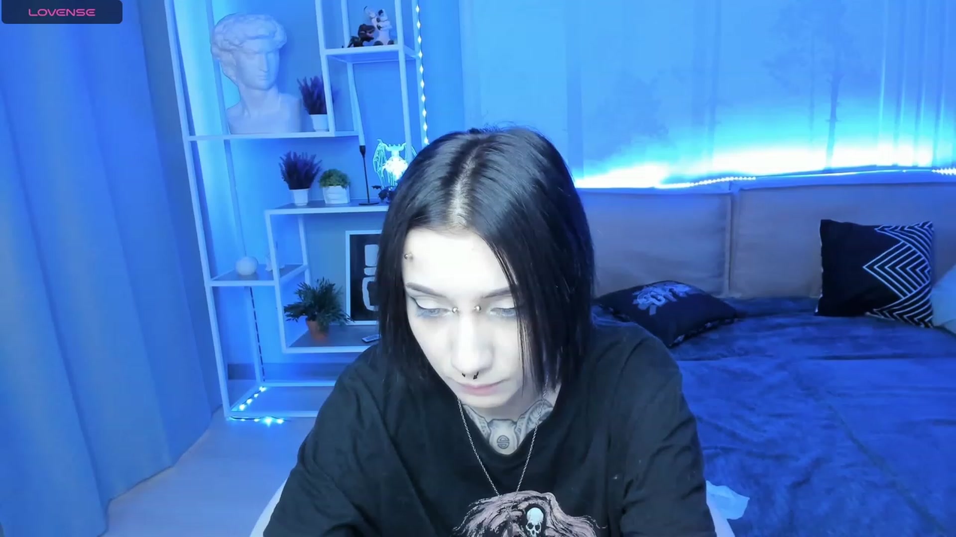 Gallery image thumbnail from Nikki_Carter's myfreecams stream on, 11/14/2023, 08:44 image 16 of 20