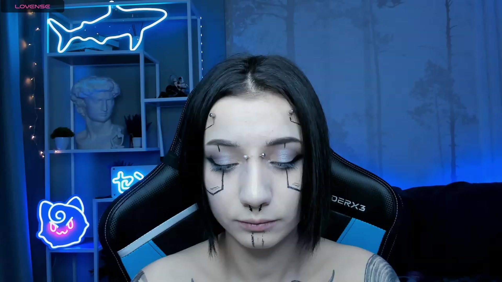 Gallery image thumbnail from Nikki_Carter's myfreecams stream on, 11/25/2023, 10:15 image 19 of 20