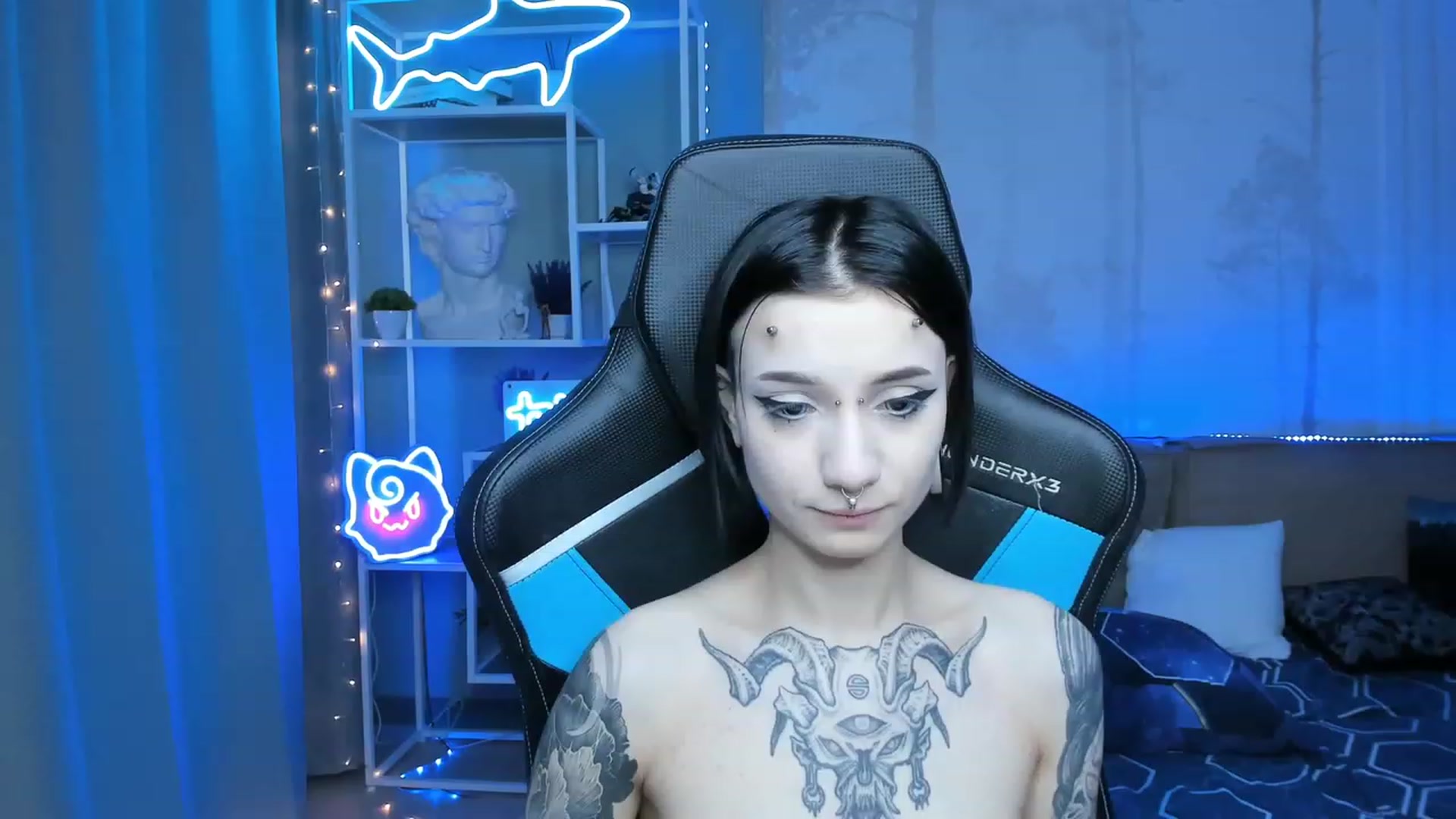 Gallery image thumbnail from Nikki_Carter's myfreecams stream on, 12/10/2023, 09:59 image 15 of 20