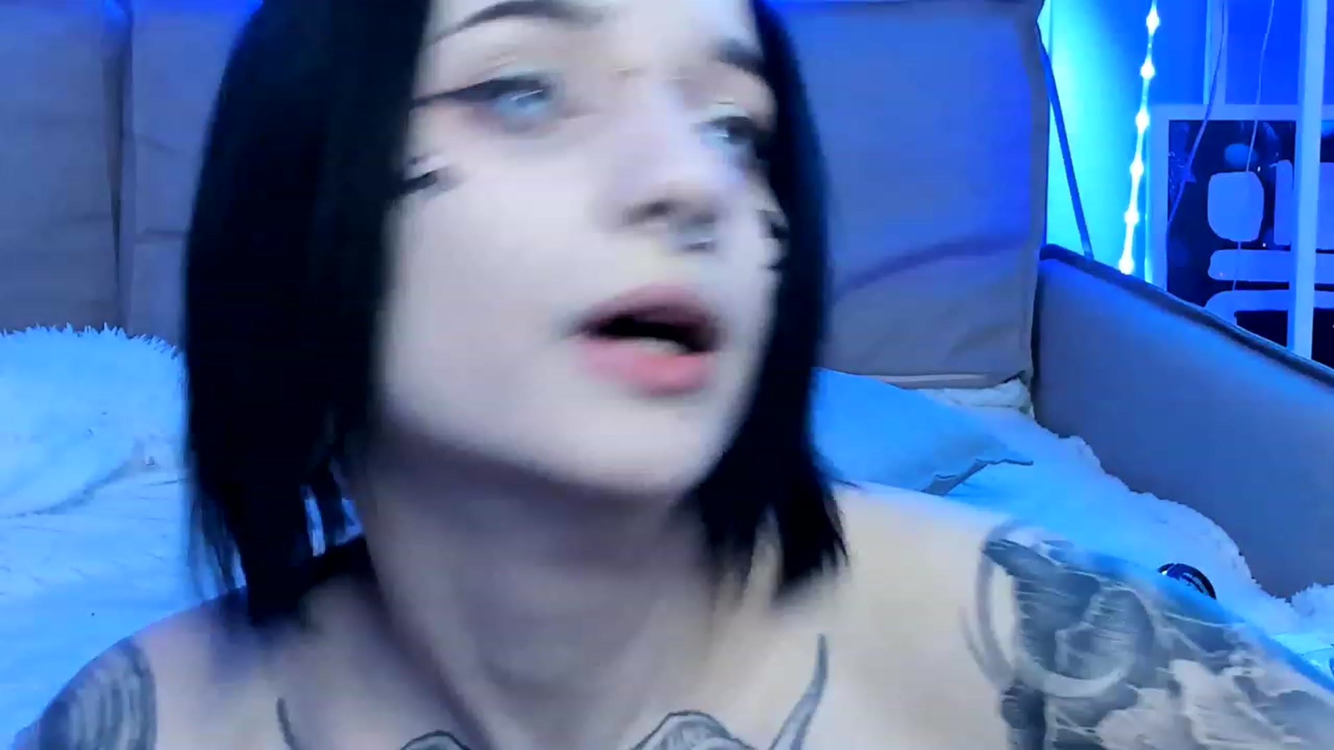 Gallery image thumbnail from Nikki_Carter's myfreecams stream on, 01/02/2024, 08:57 image 15 of 20