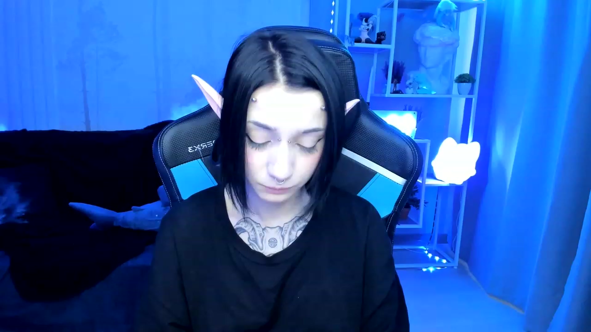 Gallery image thumbnail from Nikki_Carter's myfreecams stream on, 01/12/2024, 10:40 image 7 of 20