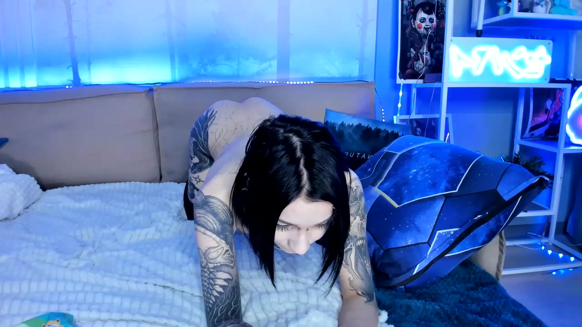 Gallery image thumbnail from Nikki_Carter's myfreecams stream on, 01/17/2024, 07:55 image 12 of 20