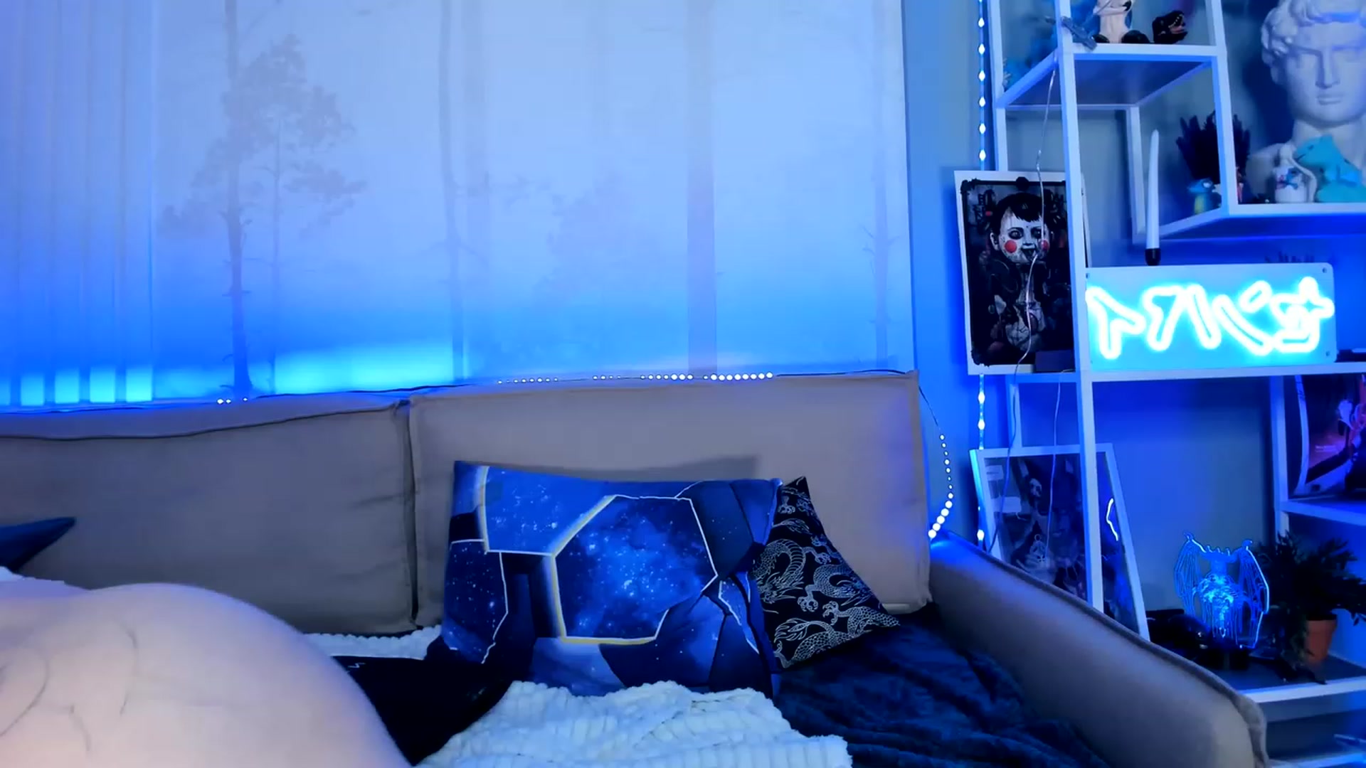 Gallery image thumbnail from Nikki_Carter's myfreecams stream on, 01/17/2024, 09:11 image 2 of 20