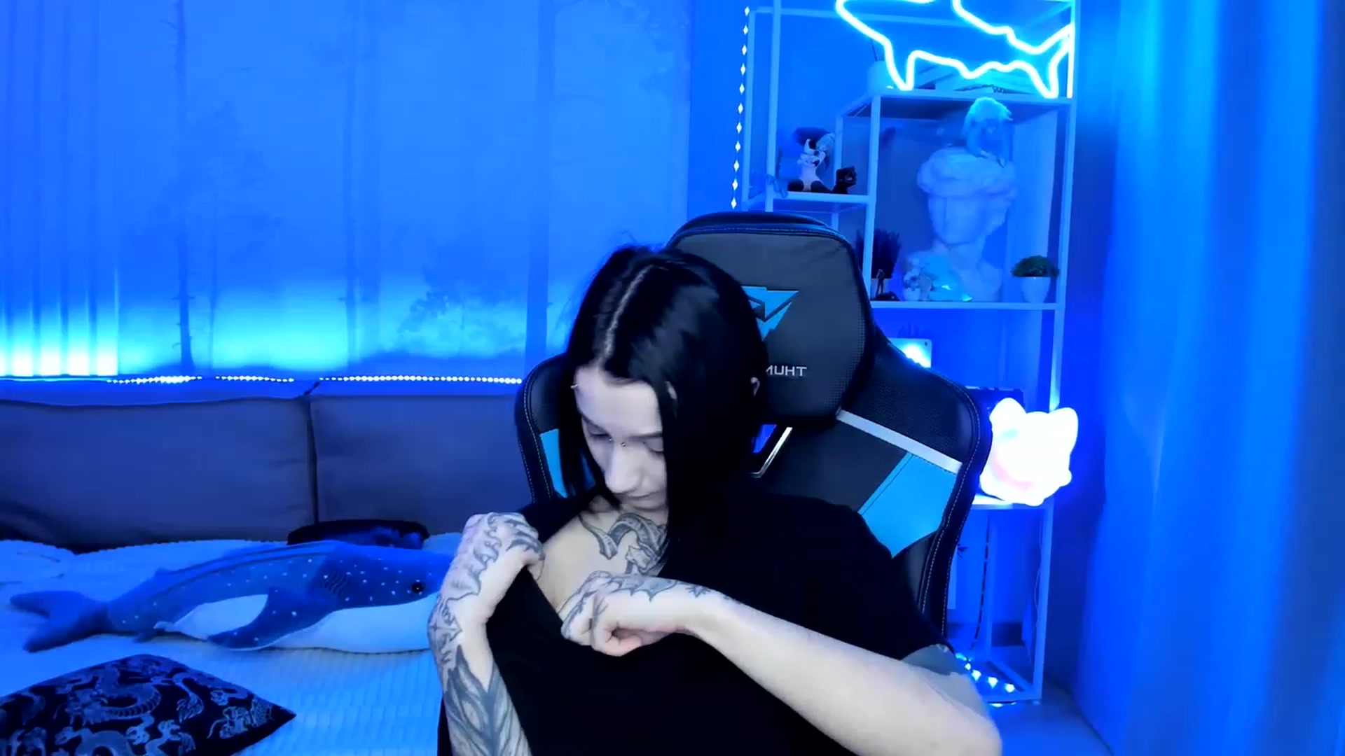 Gallery image thumbnail from Nikki_Carter's myfreecams stream on, 01/19/2024, 08:59 image 7 of 20