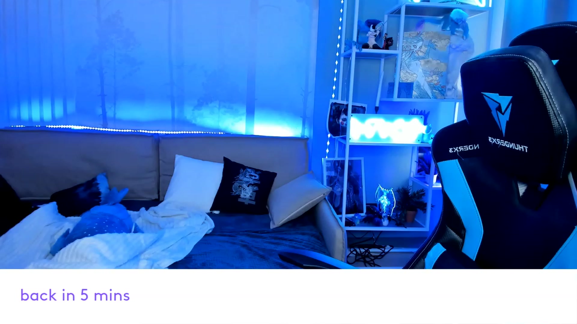 Gallery image thumbnail from Nikki_Carter's myfreecams stream on, 01/28/2024, 10:18 image 2 of 20