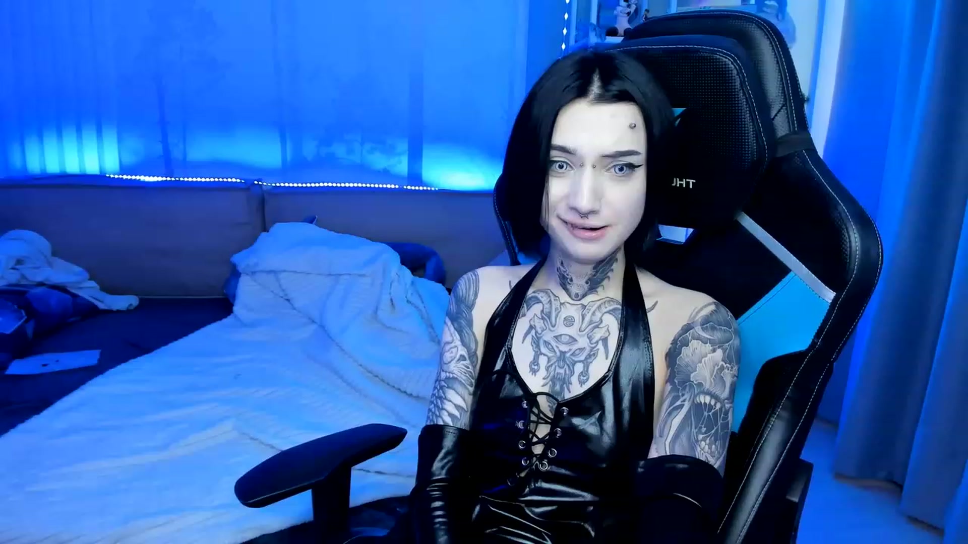 Gallery image thumbnail from Nikki_Carter's myfreecams stream on, 02/02/2024, 09:24 image 4 of 20