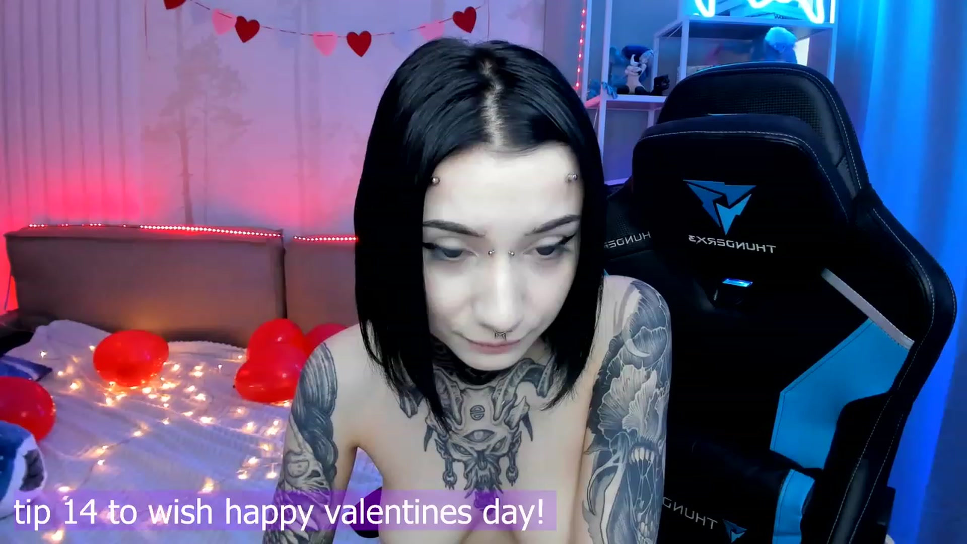 Gallery image thumbnail from Nikki_Carter's myfreecams stream on, 02/13/2024, 11:26 image 11 of 20