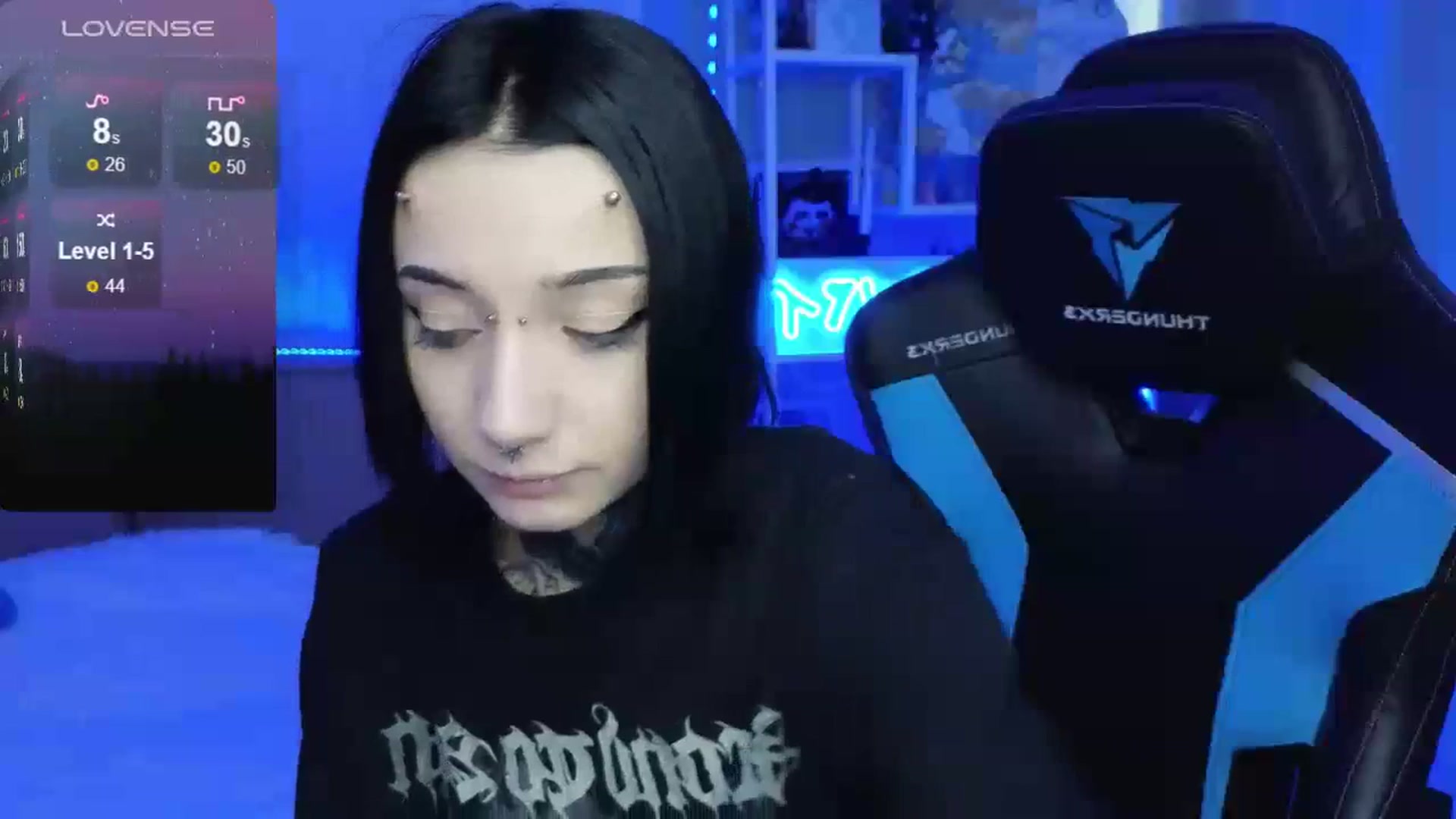 Gallery image thumbnail from Nikki_Carter's myfreecams stream on, 03/04/2024, 10:12 image 7 of 20