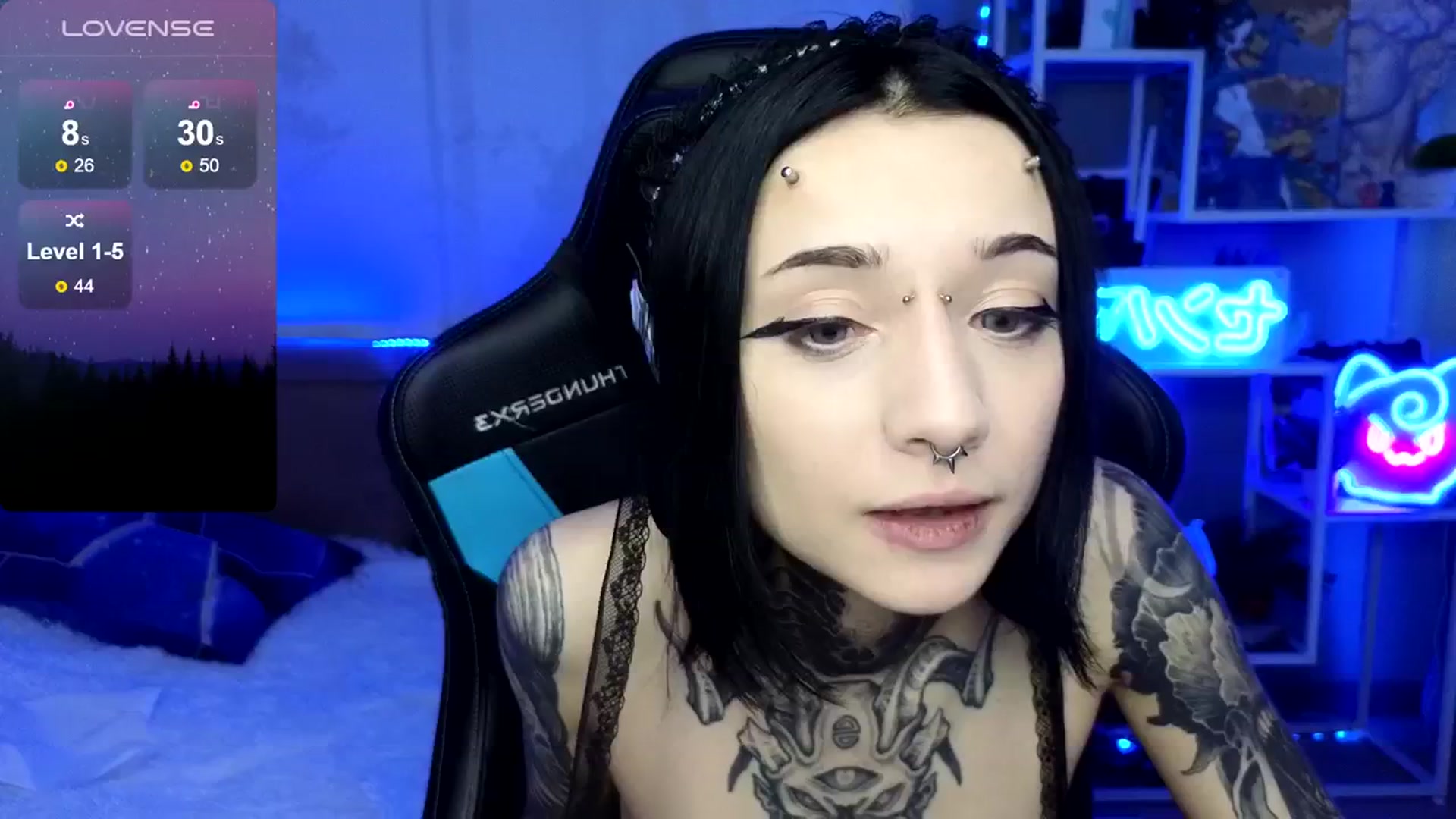 Gallery image thumbnail from Nikki_Carter's myfreecams stream on, 03/15/2024, 12:31 image 2 of 20