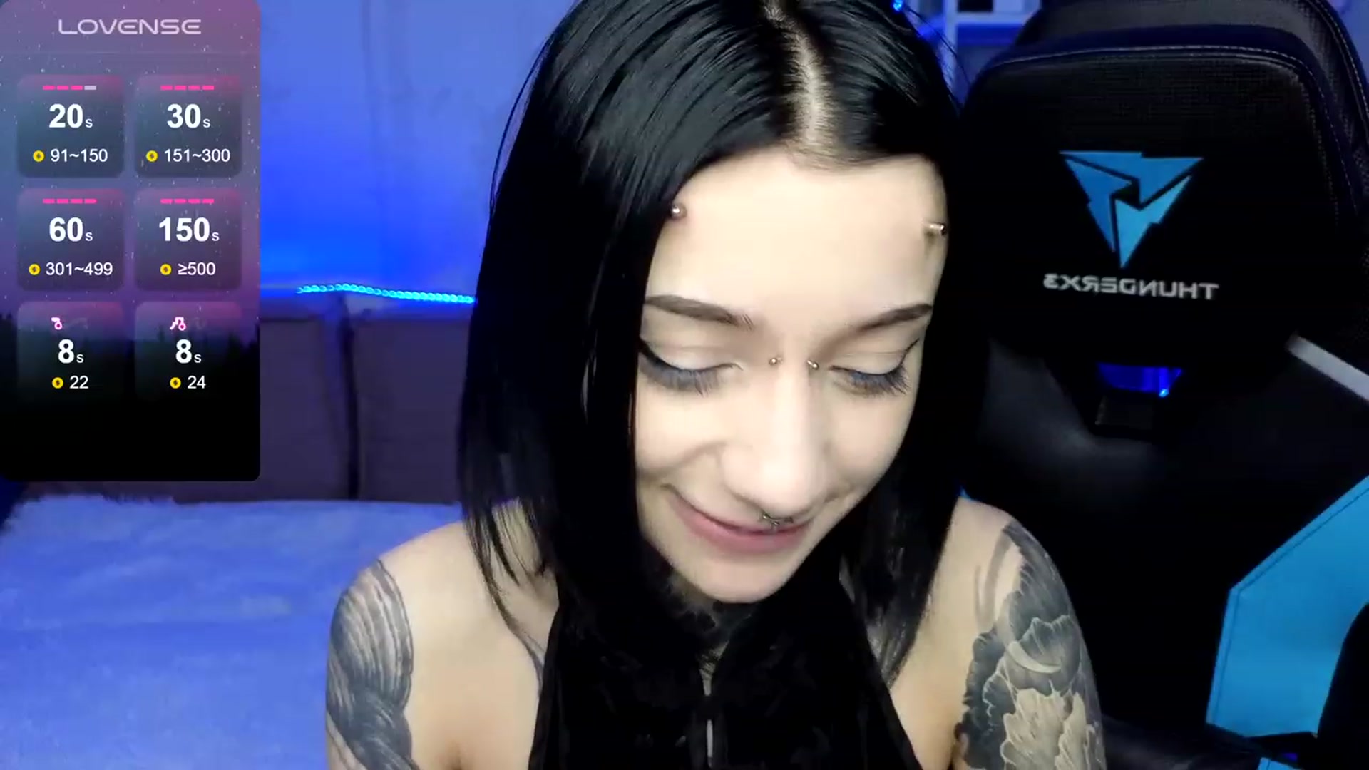 Gallery image thumbnail from Nikki_Carter's myfreecams stream on, 03/16/2024, 12:04 image 16 of 20