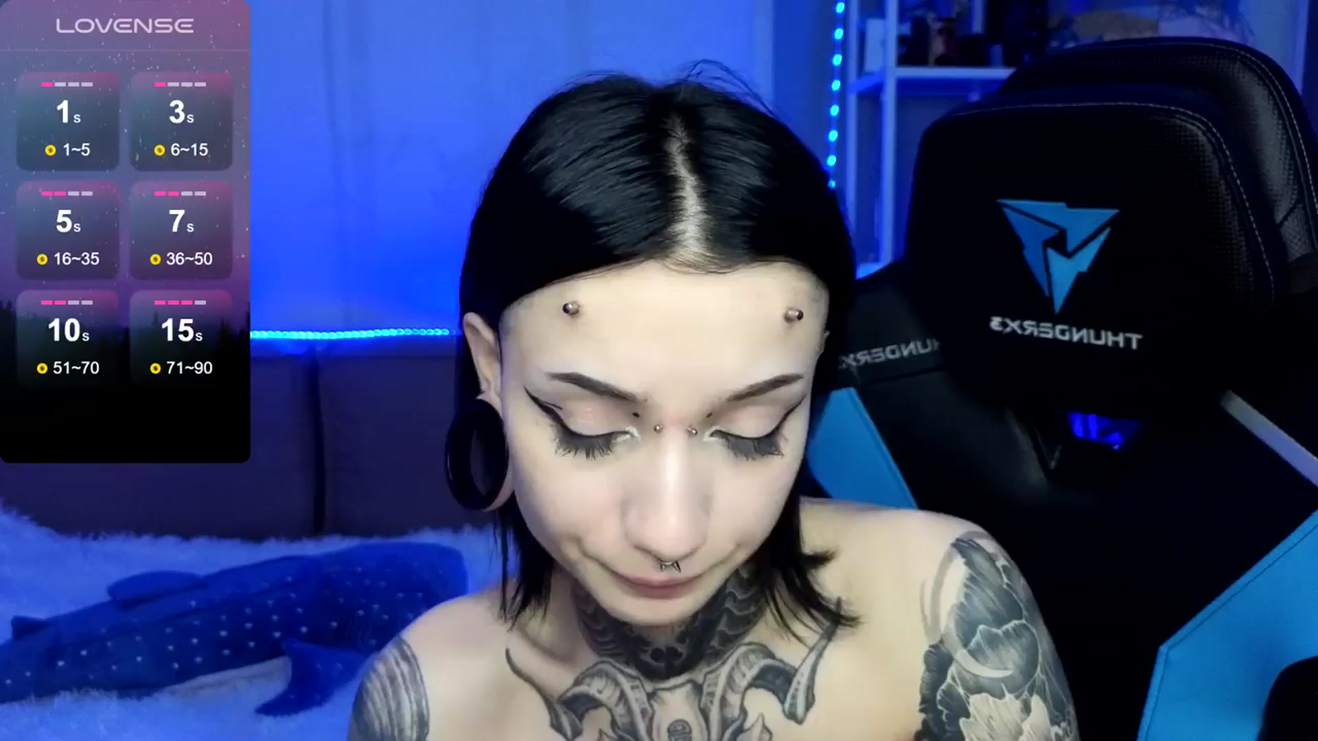 Gallery image thumbnail from Nikki_Carter's myfreecams stream on, 03/22/2024, 09:16 image 17 of 20