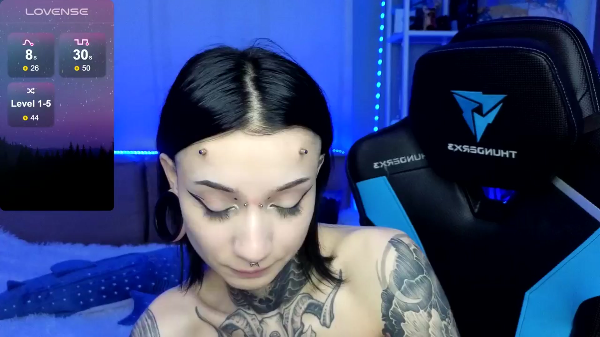 Gallery image thumbnail from Nikki_Carter's myfreecams stream on, 03/22/2024, 09:16 image 18 of 20