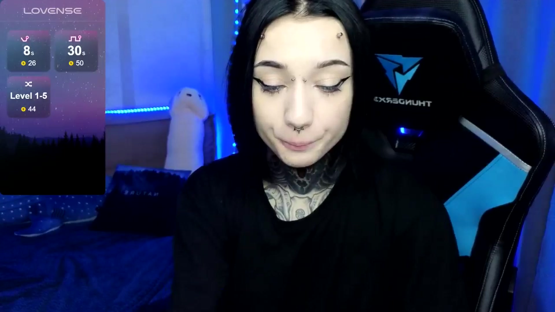 Gallery image thumbnail from Nikki_Carter's myfreecams stream on, 03/29/2024, 11:12 image 2 of 20