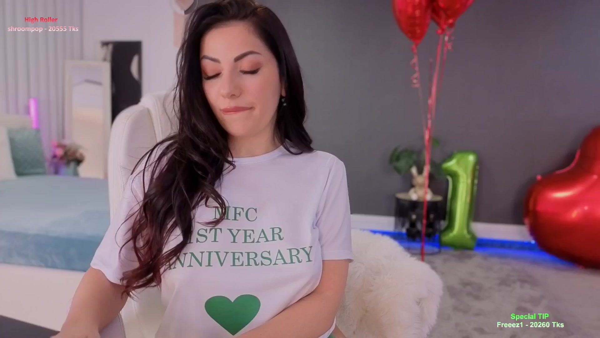 Gallery image thumbnail from Nikki_Crystal's myfreecams stream on, 02/12/2026, 23:05 image 3 of 20