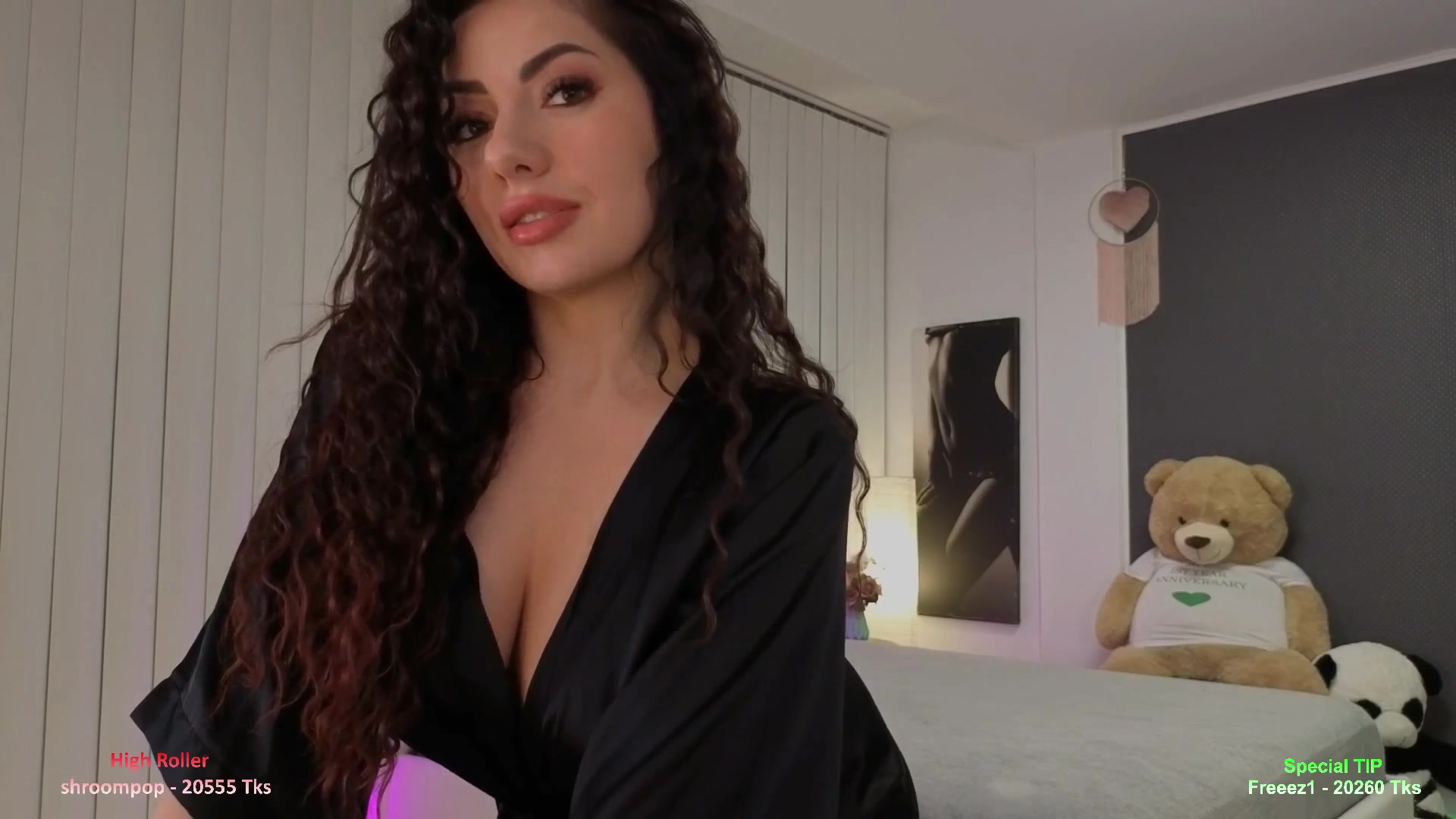 Gallery image thumbnail from Nikki_Crystal's myfreecams stream on, 03/03/2026, 24:45 image 14 of 20