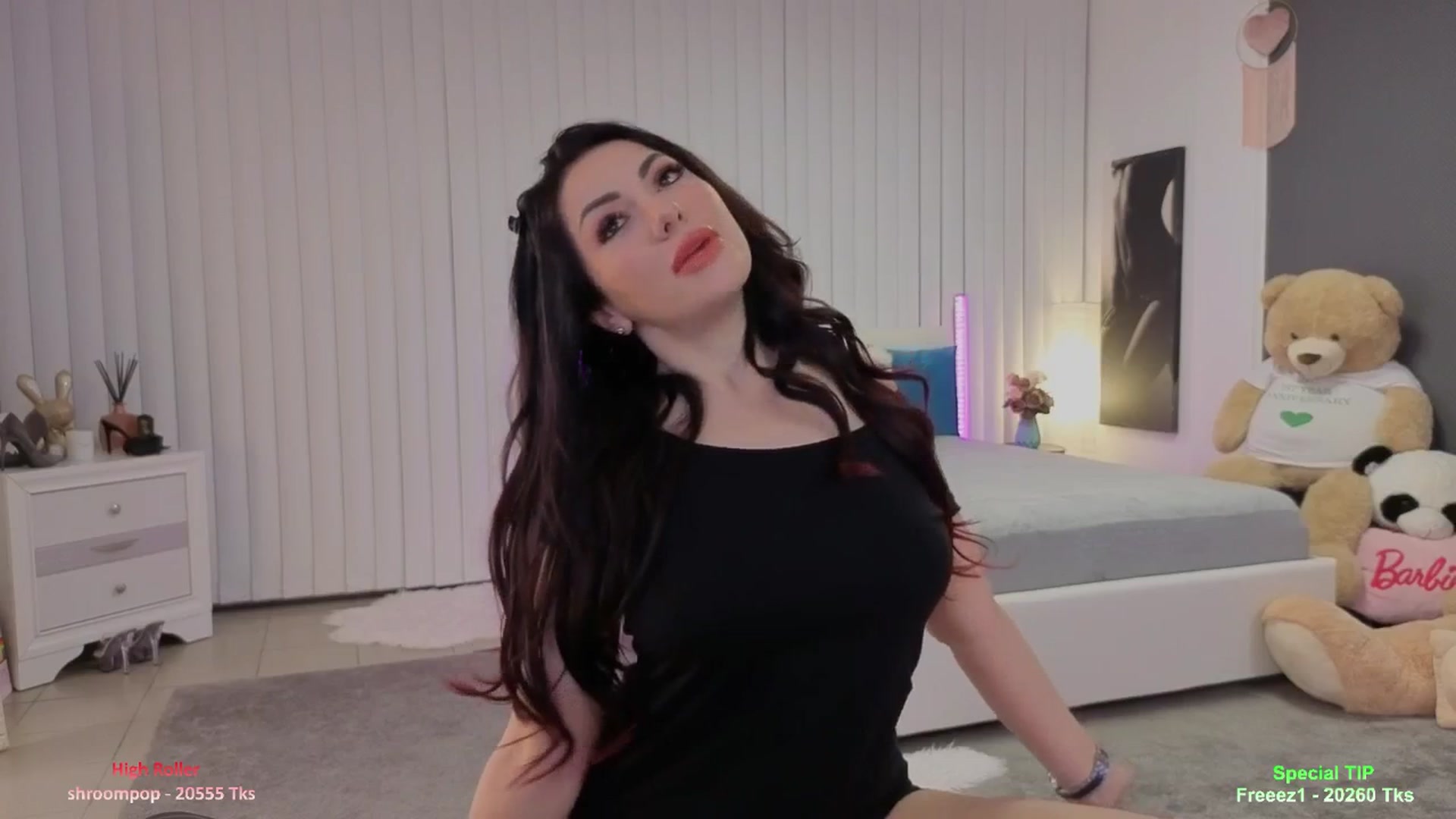Gallery image thumbnail from Nikki_Crystal's myfreecams stream on, 03/16/2026, 22:38 image 14 of 20