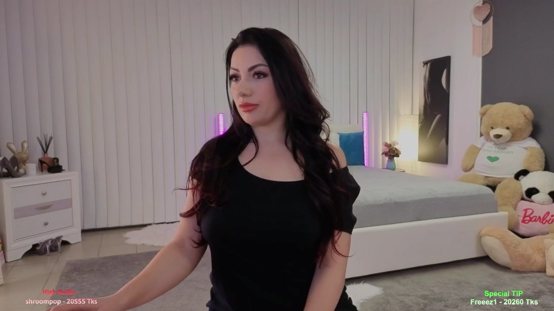 Gallery image thumbnail from Nikki_Crystal's myfreecams stream on, 03/16/2026, 22:38 image 6 of 20